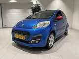 Peugeot 107 1.0 Sportium 68 PK | Airco | Toerentalsensor | Getinte Ruiten | AUX | CD-speler |