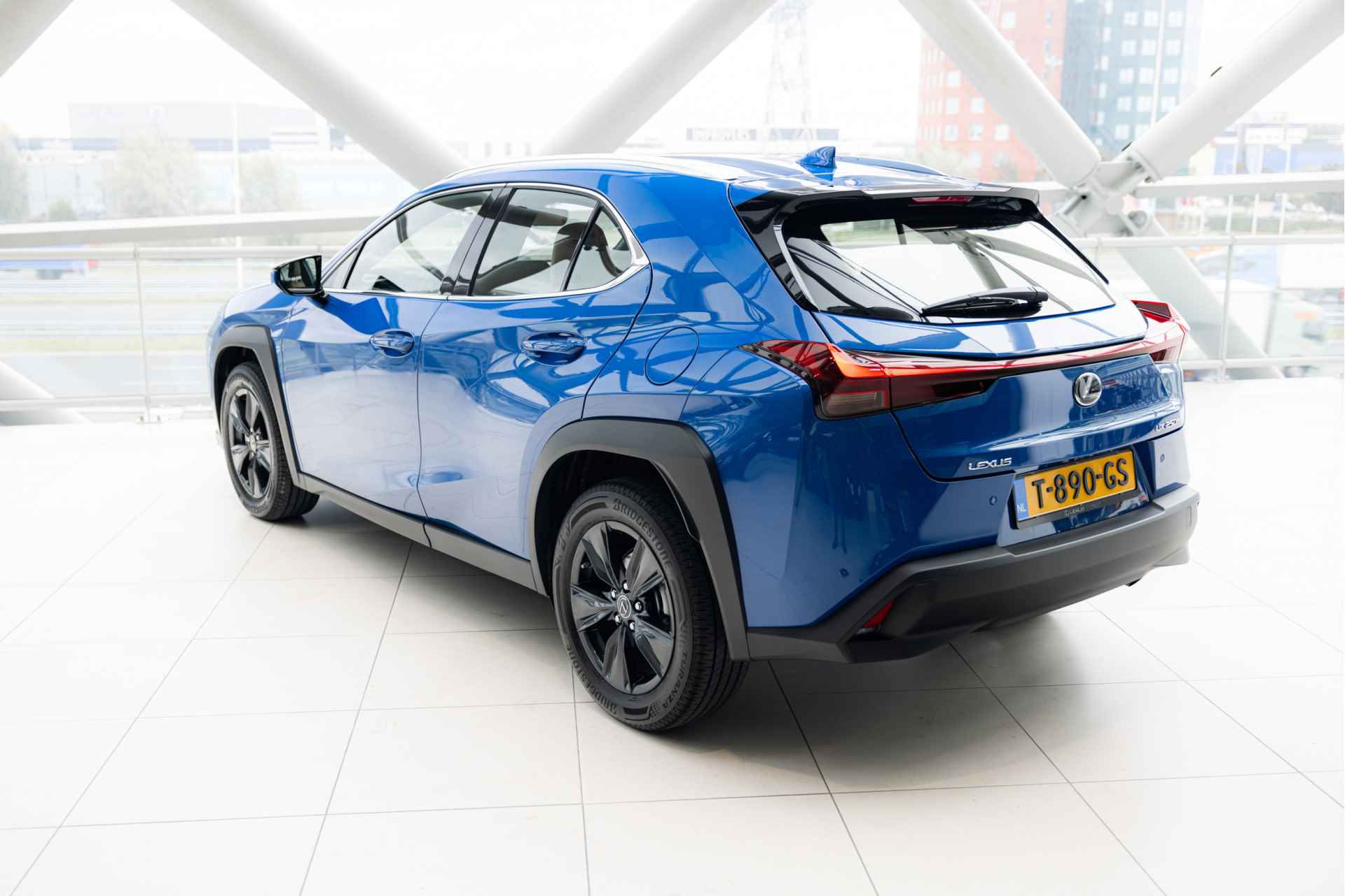 Lexus UX 250h Urban Line | Apple Carplay | Keyless Entry/Start | Adaptieve Cruise Control | - 15/67