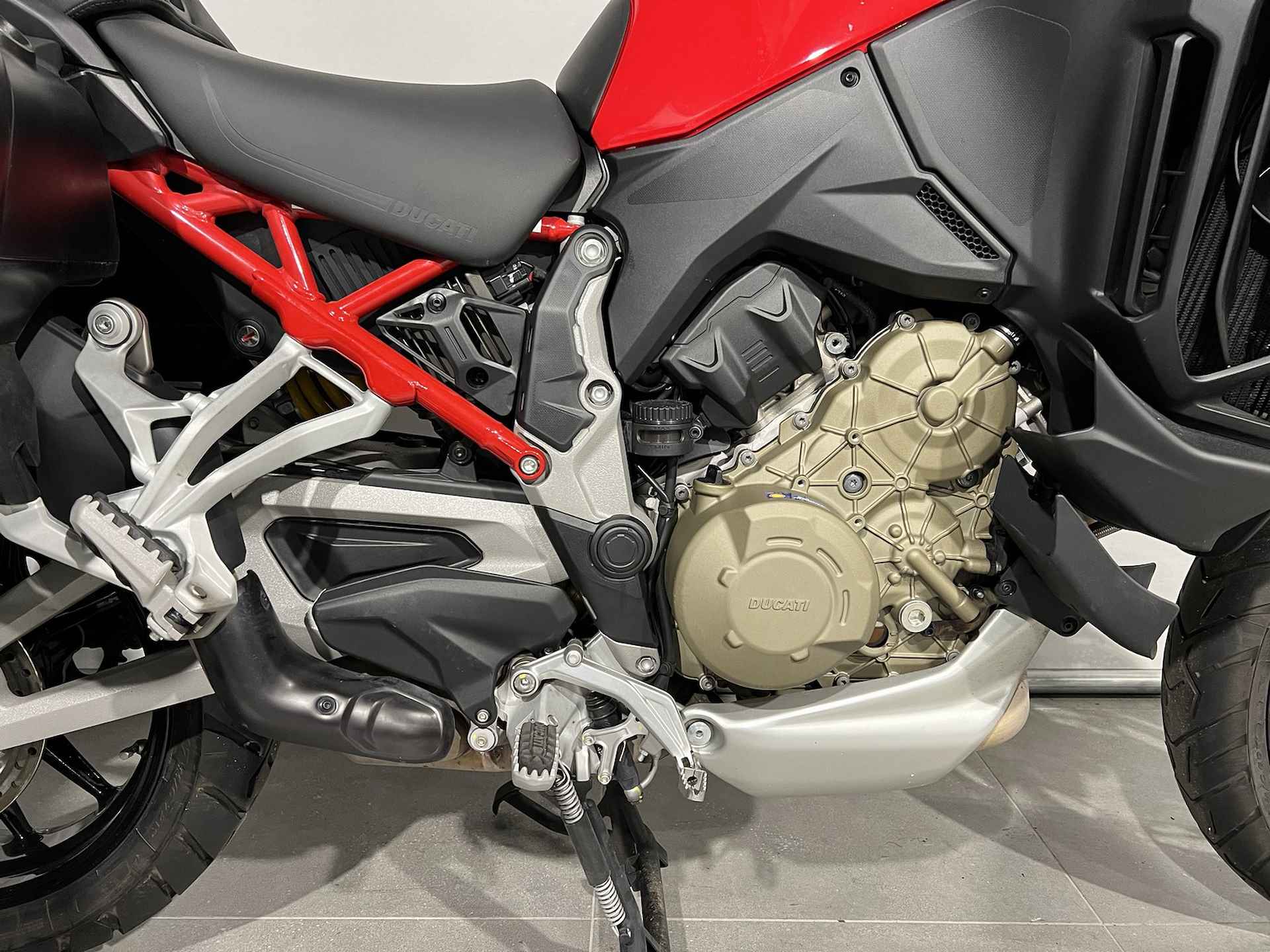 Ducati MULTISTRADA V4S FULL - 2/9