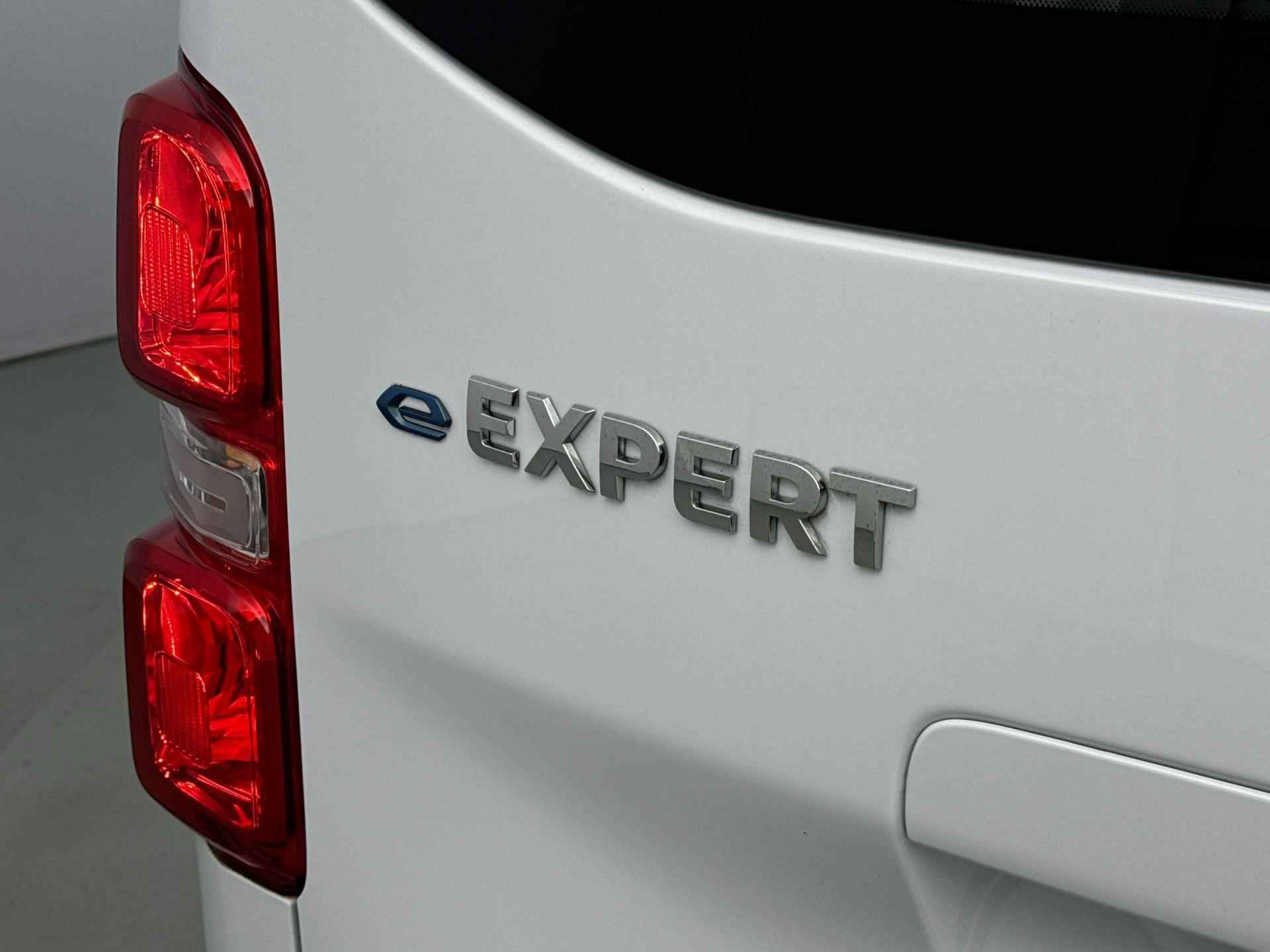 Peugeot e-Expert 75 kWh Standard | DEMO | Personen Vervoer | Navigatie | Camera | - 29/34
