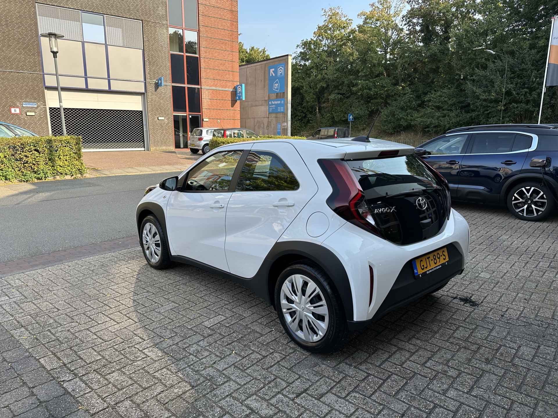 Toyota Aygo X 1.0 VVT-i MT play All-in prijs Airco/Camera/Cruise/Android auto/Apple carplay - 3/25