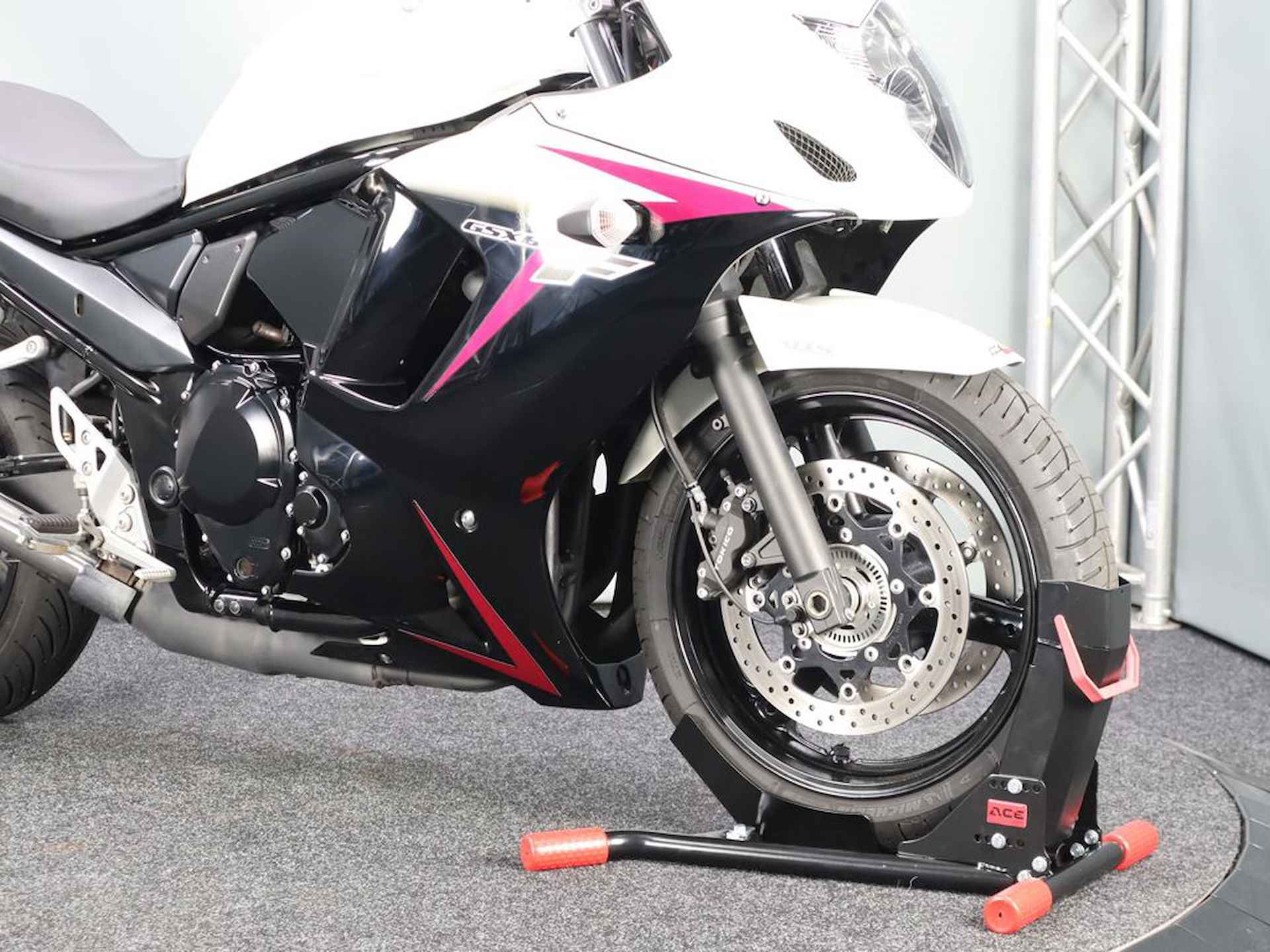 Suzuki GSX 650 F ABS - 3/13