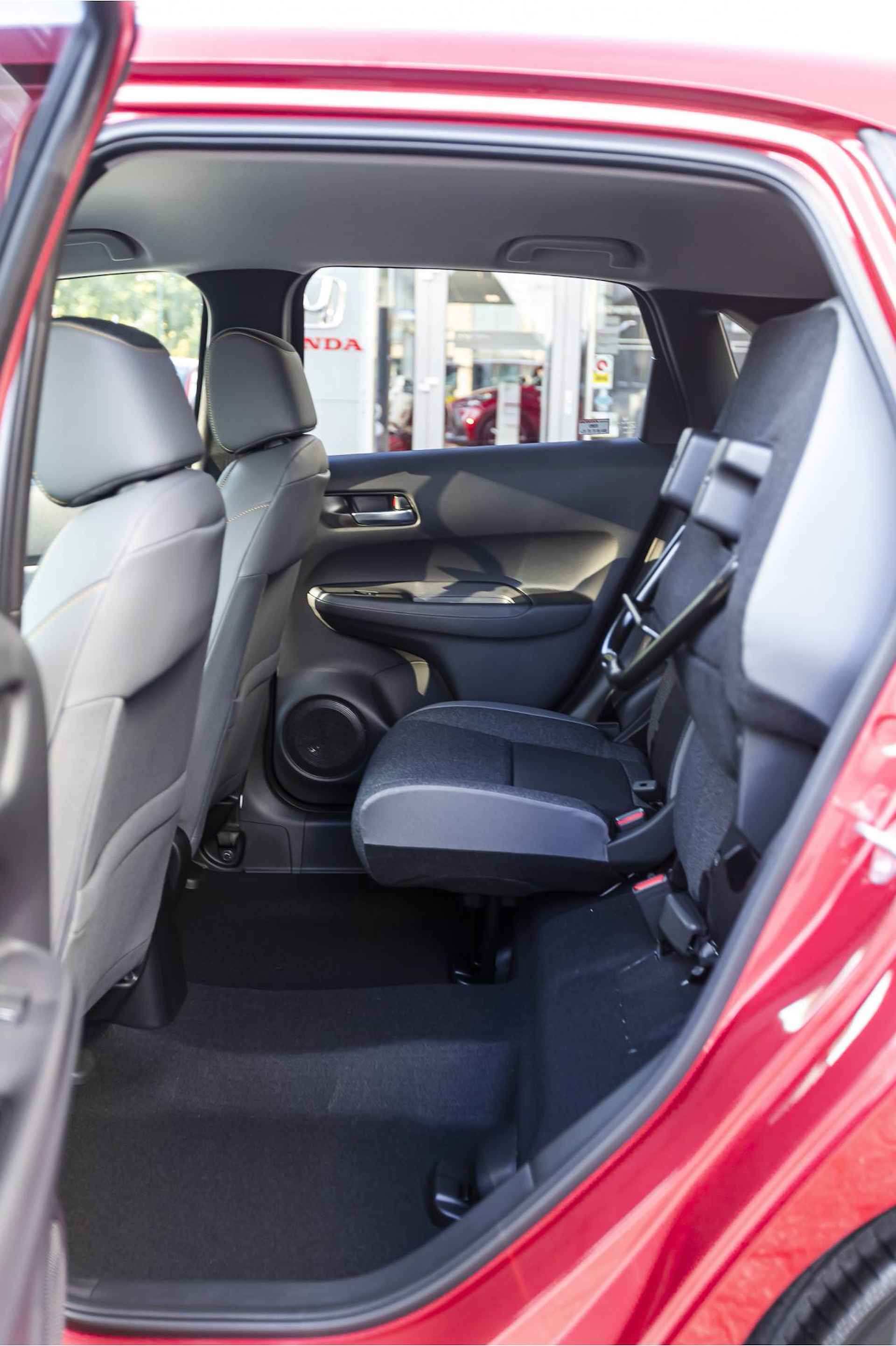 Honda Jazz 1.5 e:HEV Advance Sport Navigatie, Parkeersensoren V+A, Apple/Android , All-in Rijklaarprijs - 16/45