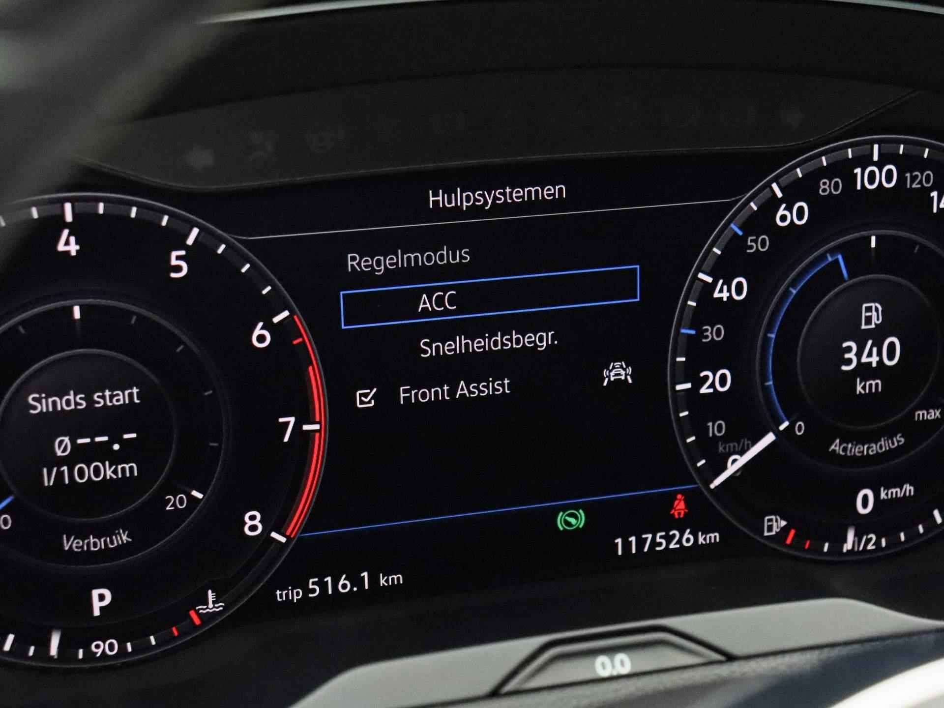 Volkswagen Passat Variant 1.5 TSI Highline Business R | Automaat | Leder | Navigatie | Climate contrtol | Camera | LED | LMV | Parkeer sensoren | Stoel verwarming - 24/43