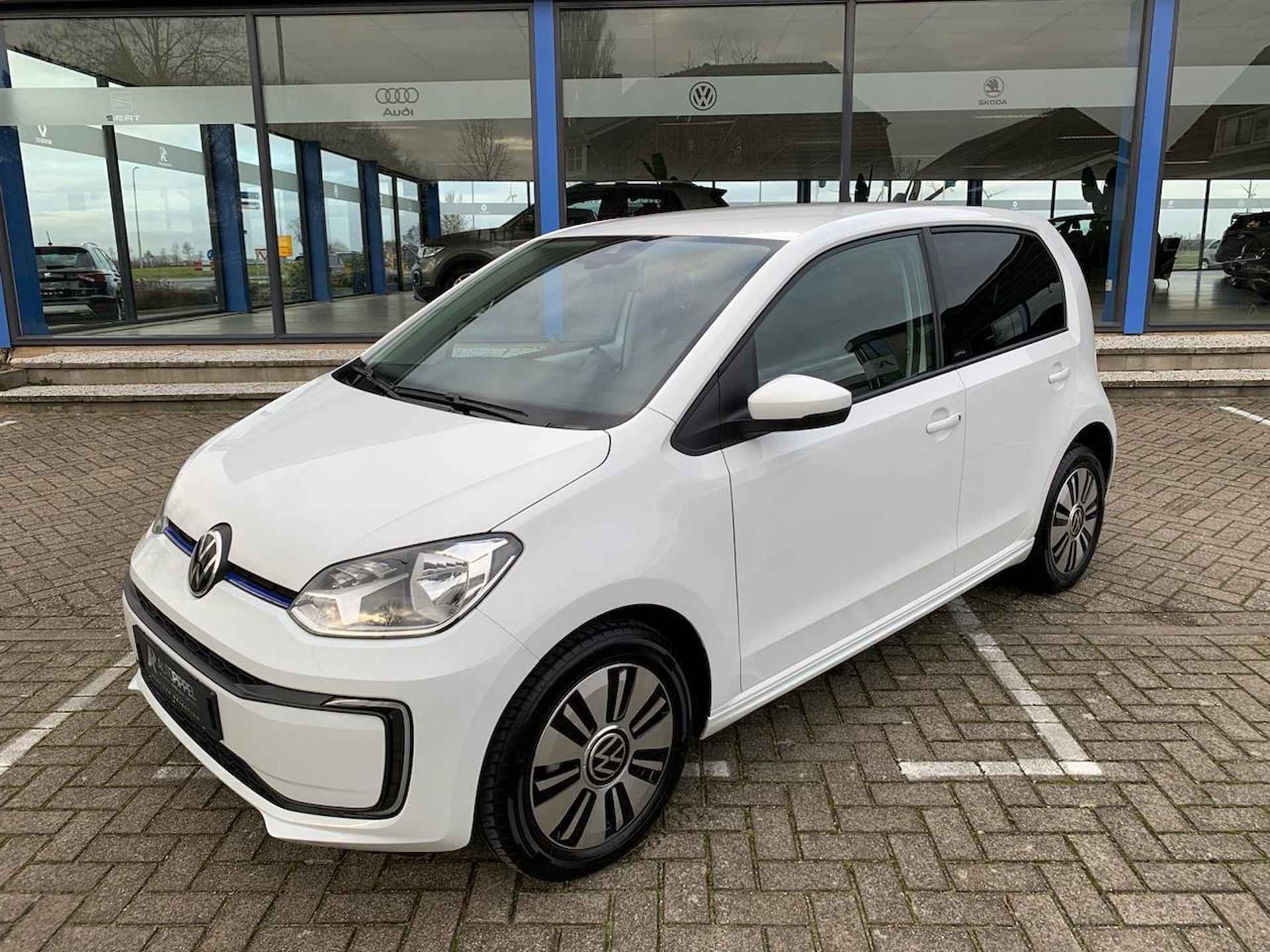 Volkswagen e-Up! e-up! Style | Cruise controle | LMV | Camera - 5/36