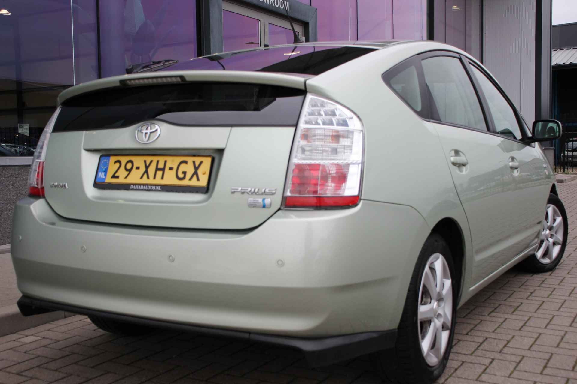 Toyota Prius 1.5 VVT-i Comfort Hybride | Climate & Cruise control - 12/29