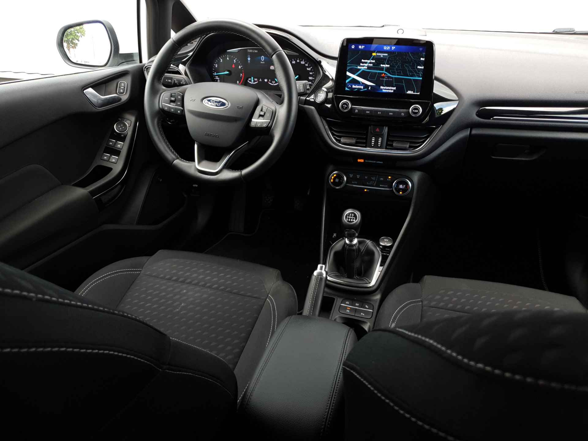 Ford Fiesta 1.0 Titanium | Cruise Control | B&O Audio | Navigatie | Verwarmbare Voorruit - 9/36