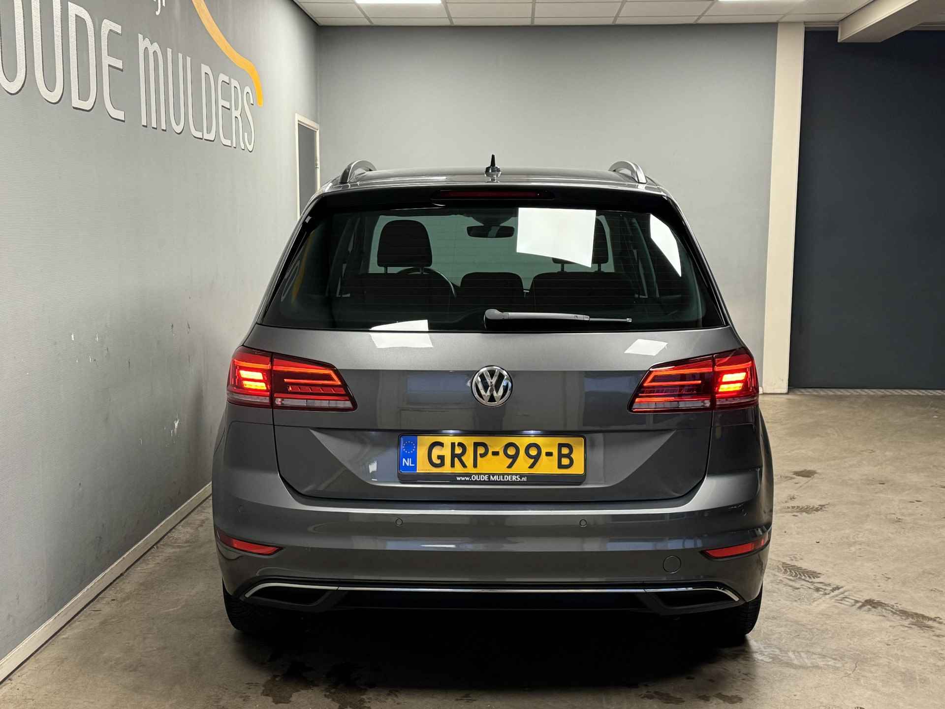 Volkswagen Golf Sportsvan 1.5 TSI ACT IQ.DRIVE AdaptieveCruise/Camera/Navigatie - 4/30