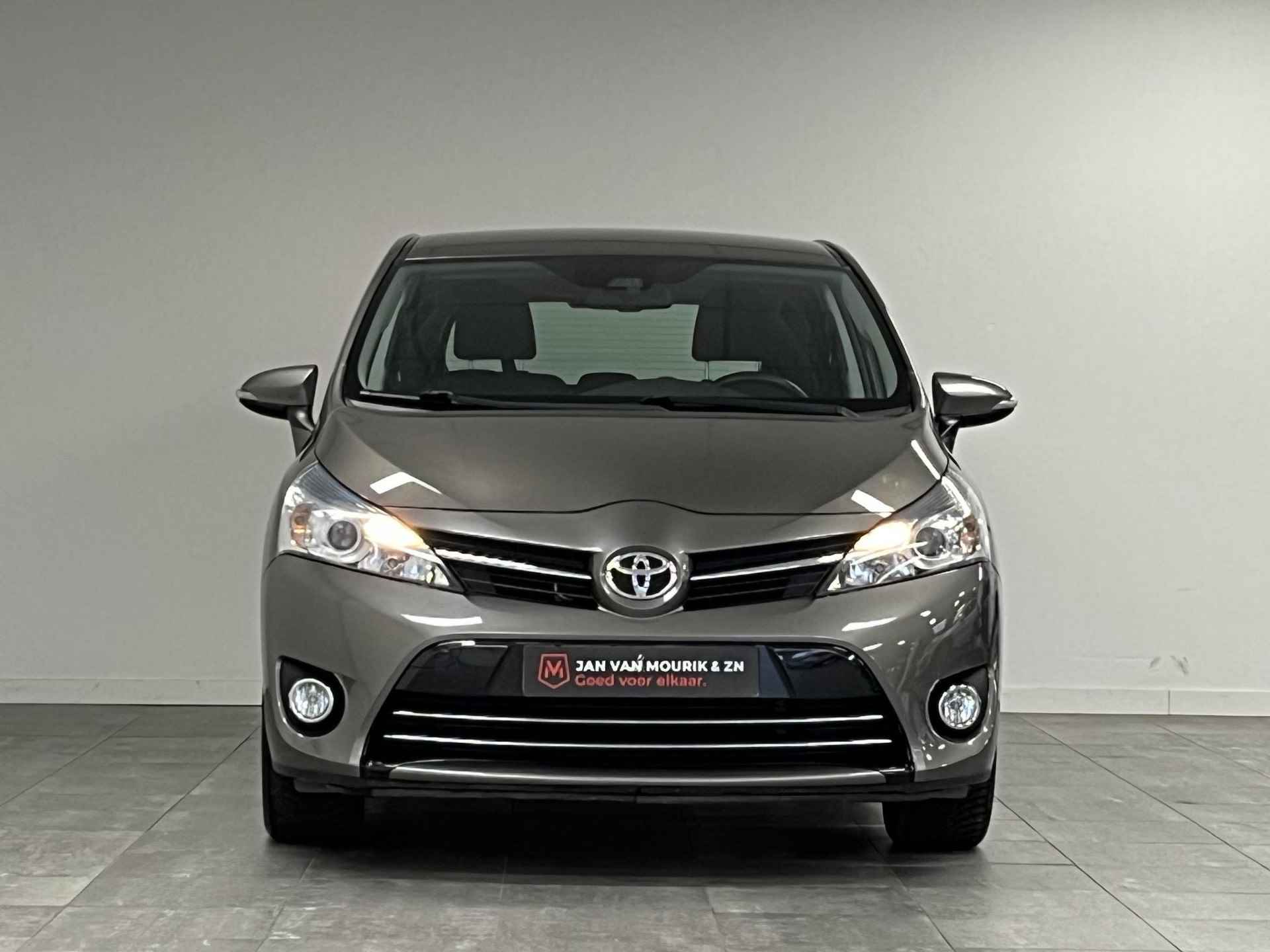 Toyota Verso 1.6 VVT-i Dynamic 7p. stoelverwarming | navigatie | climate control | - 3/36