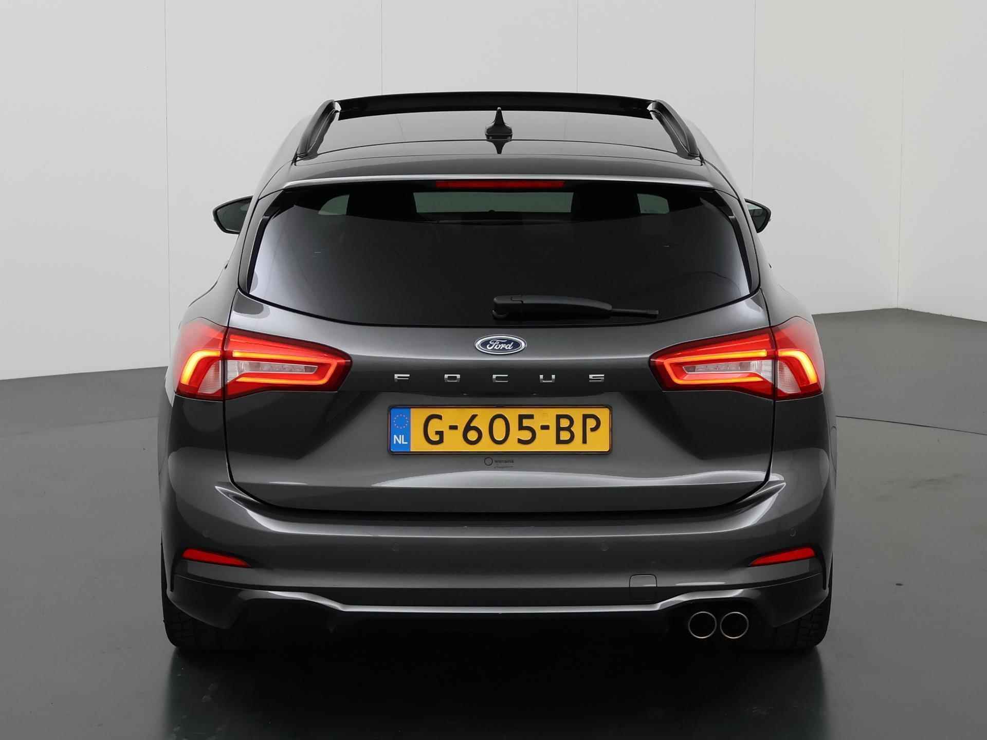 Ford Focus Wagon 1.5 EcoBoost 182 pk ST Line Business | Panoramadak | Adaptive Cruise Control | Elekt. Achterklep | Design LED koplampen | - 5/45