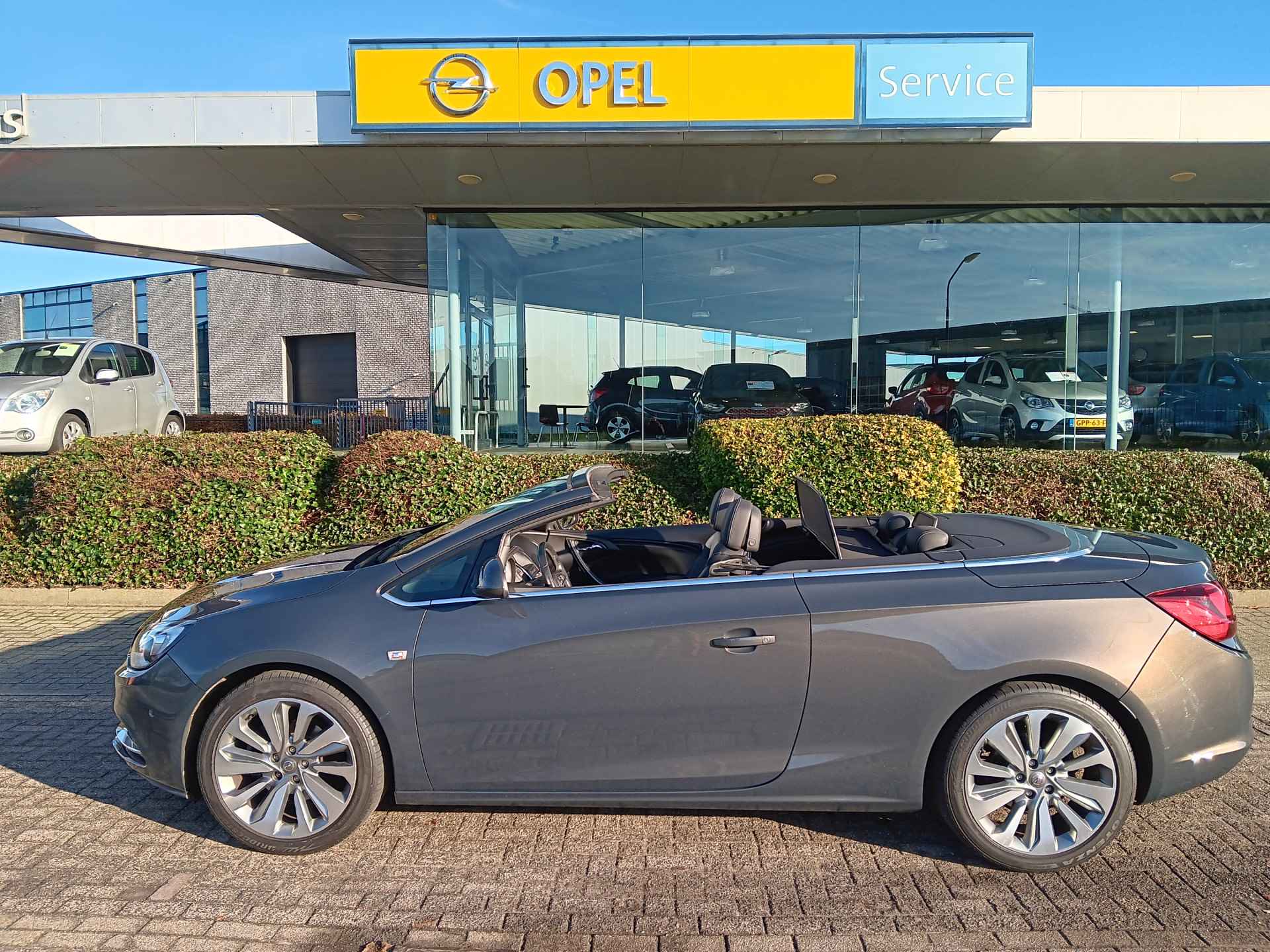 Opel Cascada 1.4 Turbo Cosmo, 19", Leder, Clima, Navi, Camera, etc. incl. 12 MND BOVAGGARANTIE - 6/25