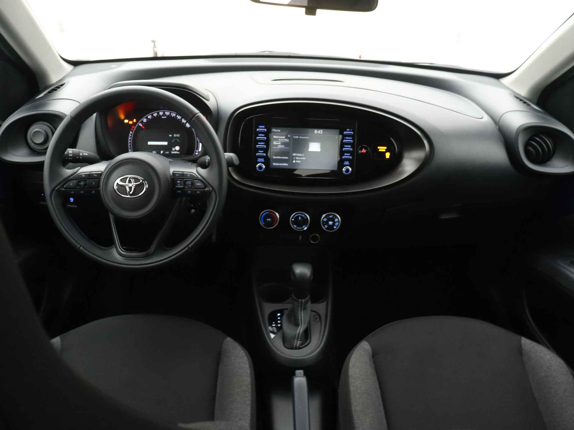 Toyota Aygo X 1.0 VVT-i S-CVT play | Camera | Airco | Cruise Control Adaptief | - 6/41