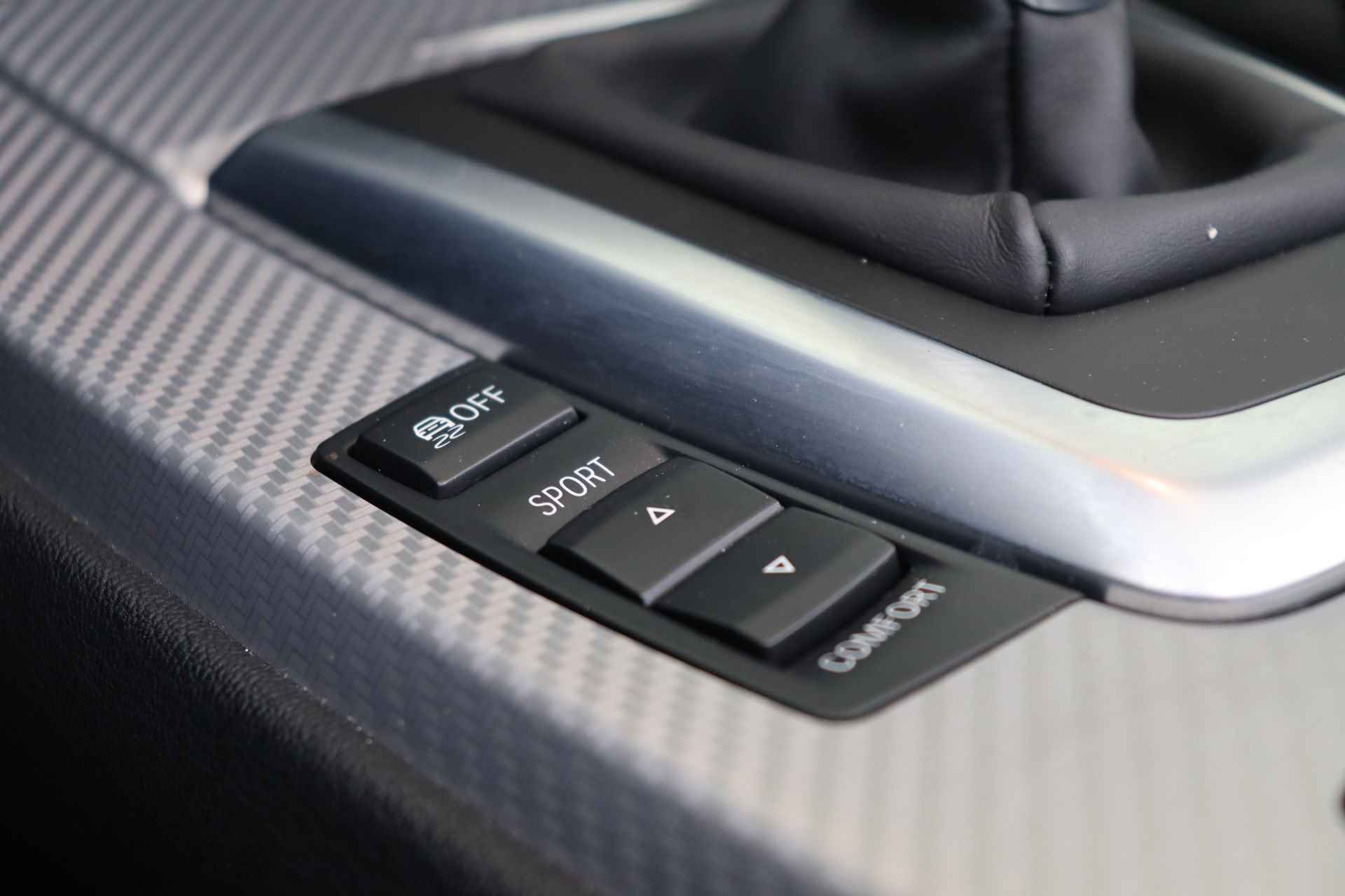 BMW Z4 Roadster sDrive28i High Executive M Sport Automaat / Sportstoelen / Adaptief M onderstel / Comfort Access / Stoelverwarming / Navigatie Professional / Spraaksturing / Leder - 21/64