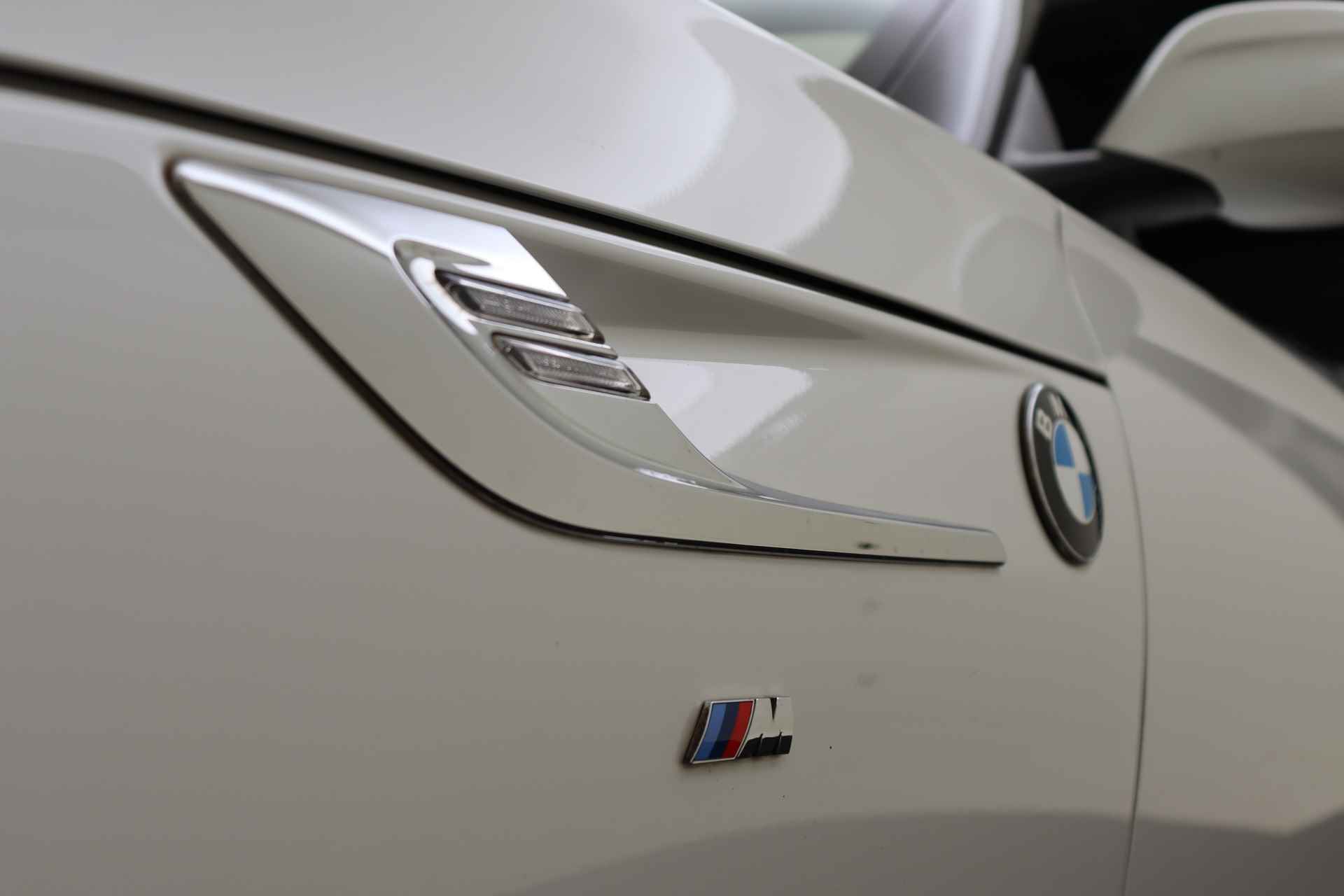 BMW Z4 Roadster sDrive28i High Executive M Sport Automaat / Sportstoelen / Adaptief M onderstel / Comfort Access / Stoelverwarming / Navigatie Professional / Spraaksturing / Leder - 54/64