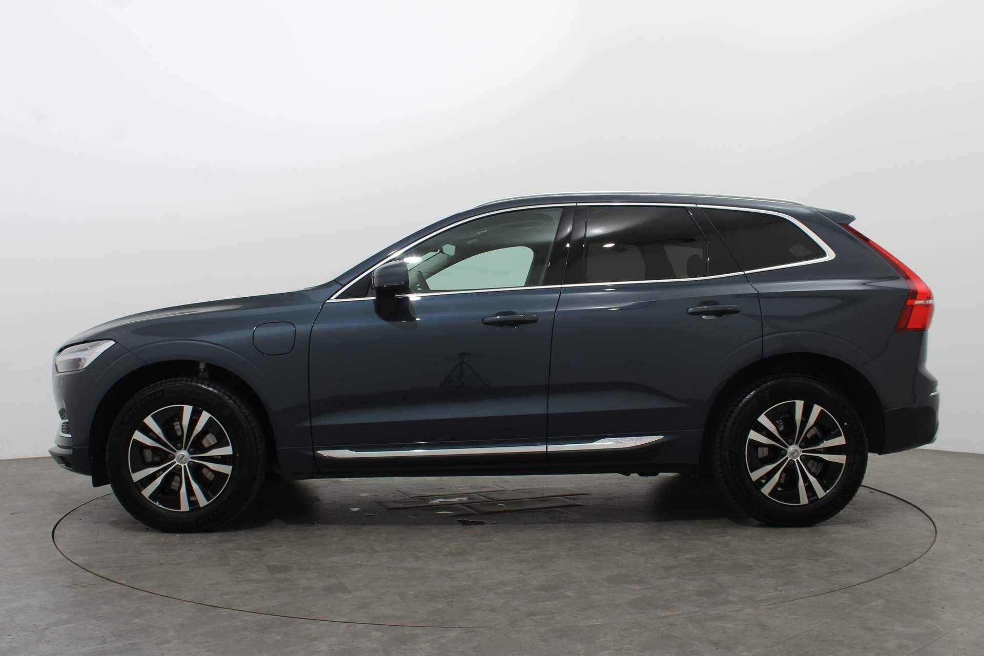 Volvo XC60 2.0 T6 RECHARGE 340PK INSCRIPTION AUT8 | Panoramadak | Intellisafe | Leer - 9/40