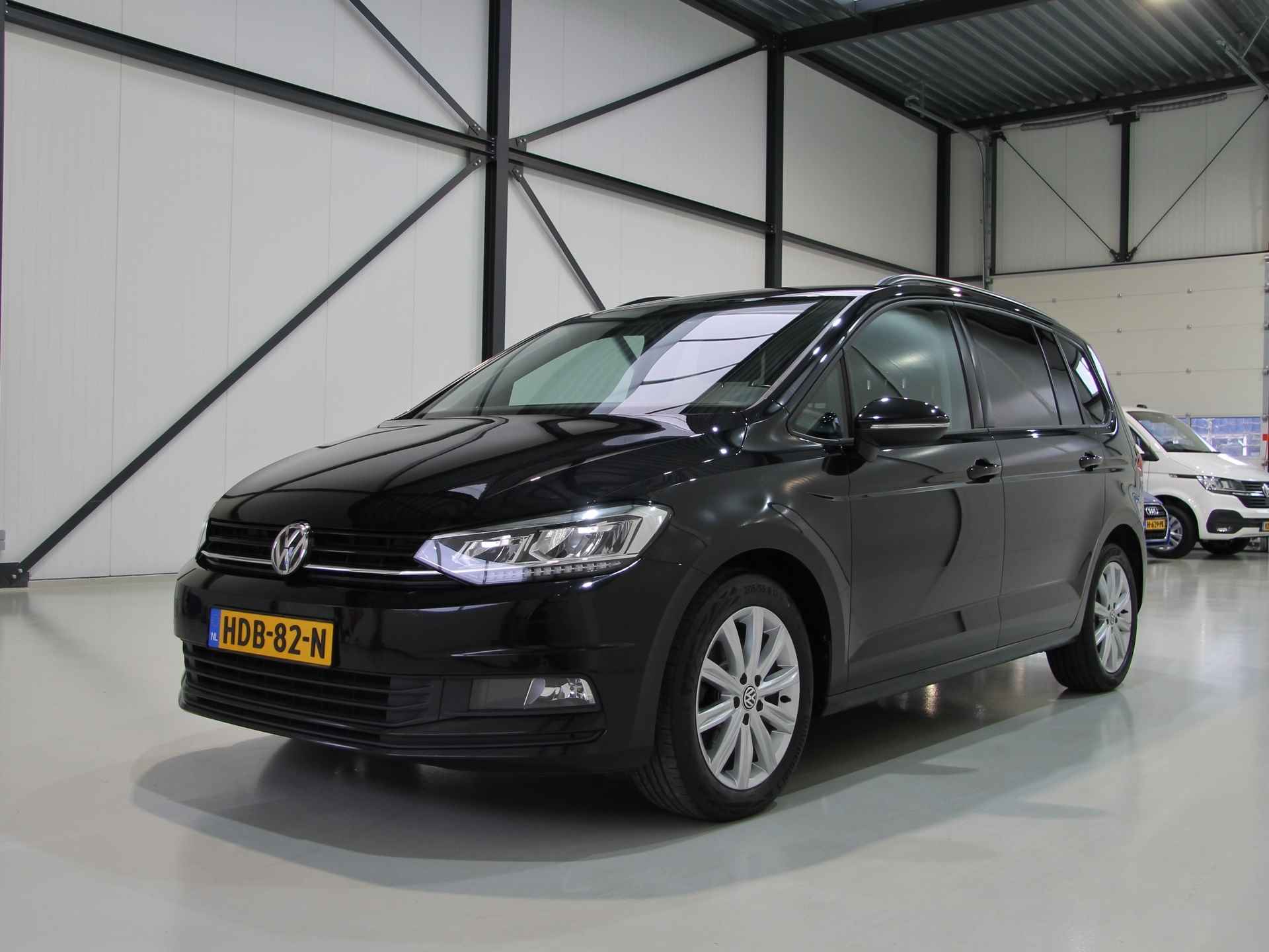 Volkswagen Touran 7p 1.5 TSI 150pk DSG Highline - 3/49