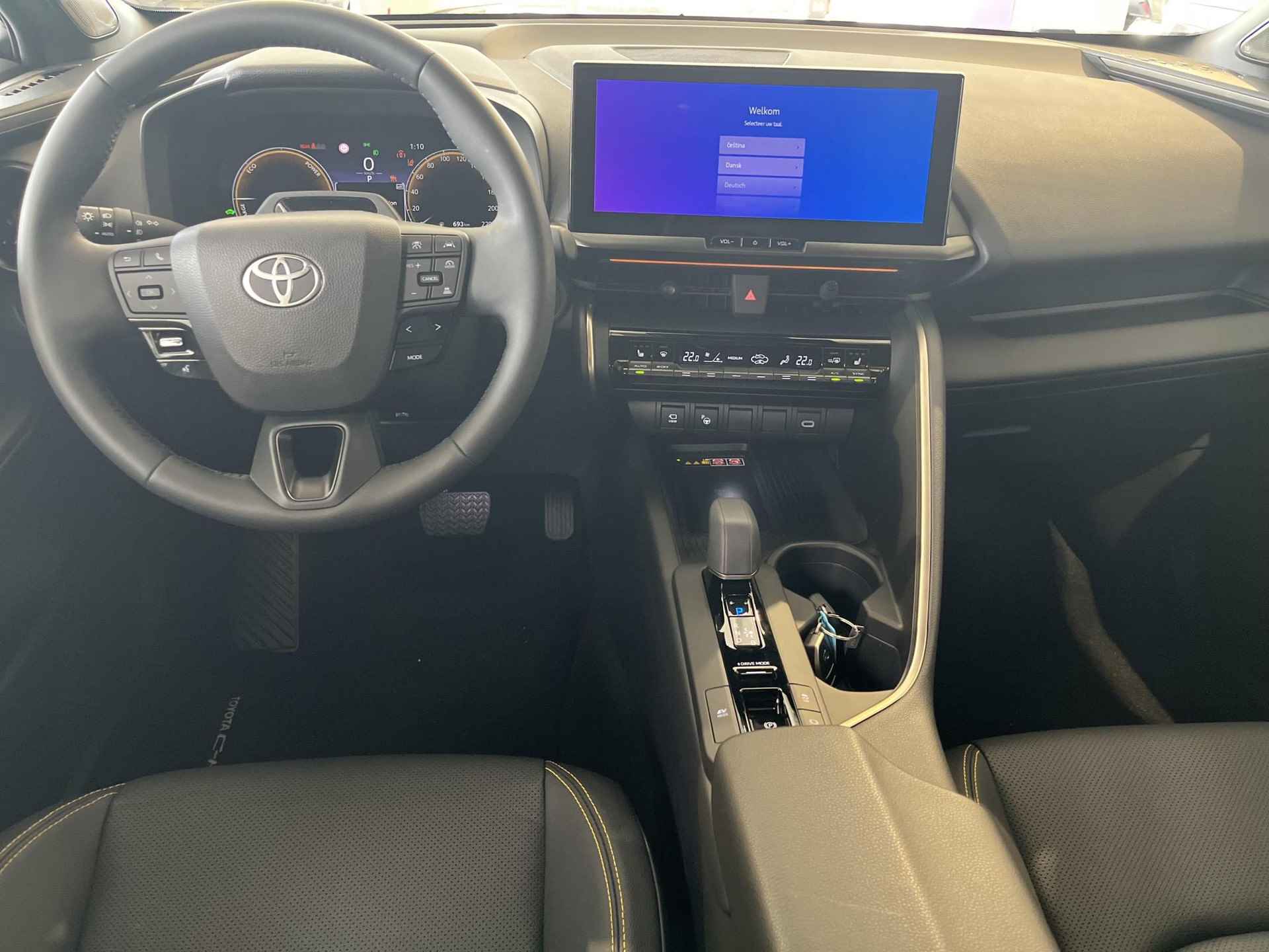 Toyota C-HR Hybrid 200 Première Edition | Direct leverbaar! | - 26/32