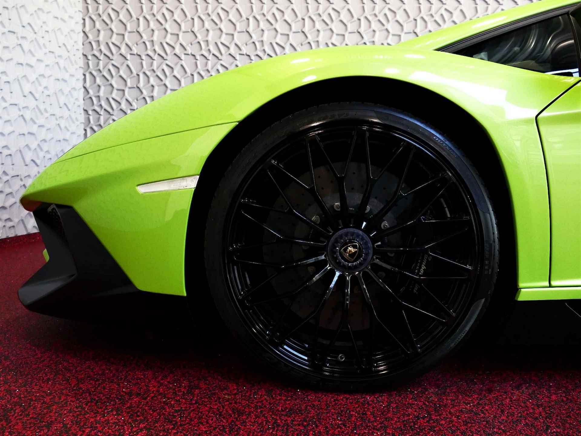 Lamborghini Aventador 6.5 V12 LP750-4 Superveloce SV Verde ithaca Lift Camera - 37/85