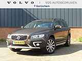 Volvo XC70 D4 Aut.  Nordic+Luxury | Schuif-/ kanteldak| Afneembare trekhaak| Elektrisch bedienbare bestuurdersstoel met geheugenfunctie| Verwarmbare voorstoelen| Verwarmbare voorruit| Bi-Xenon koplampen|