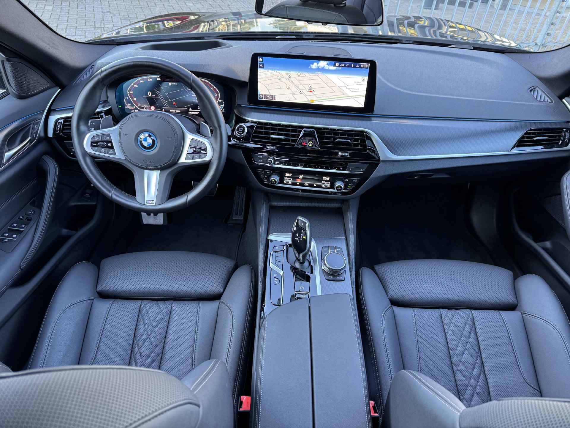 BMW 5 Serie Touring 530e M-Sport 530 Pano-Dak | Dr.ass.pro | Camera | Keyless | HUD - 3/33