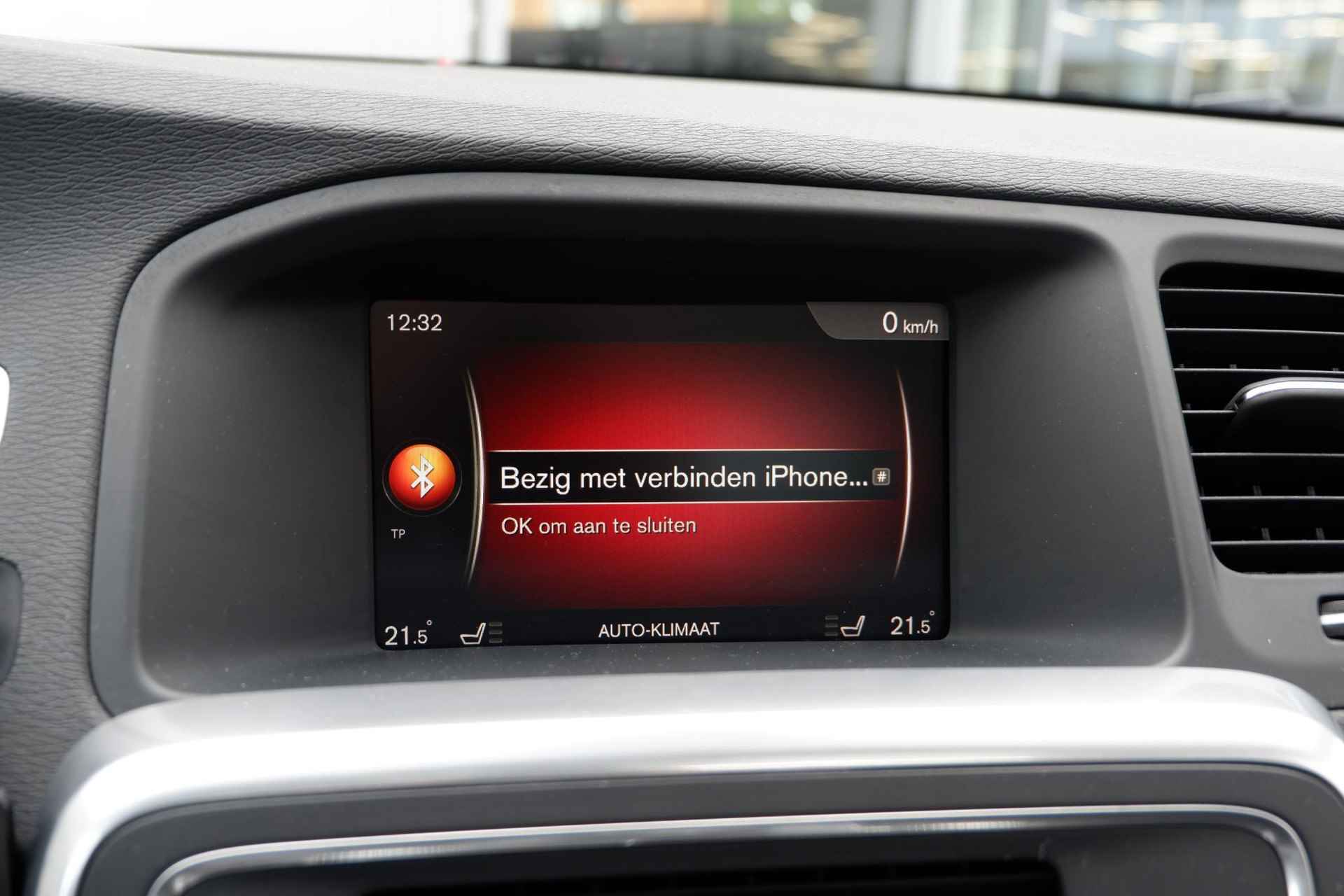 Volvo V60 Cross Country T5 AUT8 250PK Polar+, Trekhaak afneembaar, Schuif-/kanteldak, Lederen bekleding, Cruise Control, Elektrisch bedienbare stoelen, Bestuurdersstoel met geheugen, Achteruitrijcamera, Stoelverwarming, Bi-Xenon met Actieve Bochtverlichting - 19/21