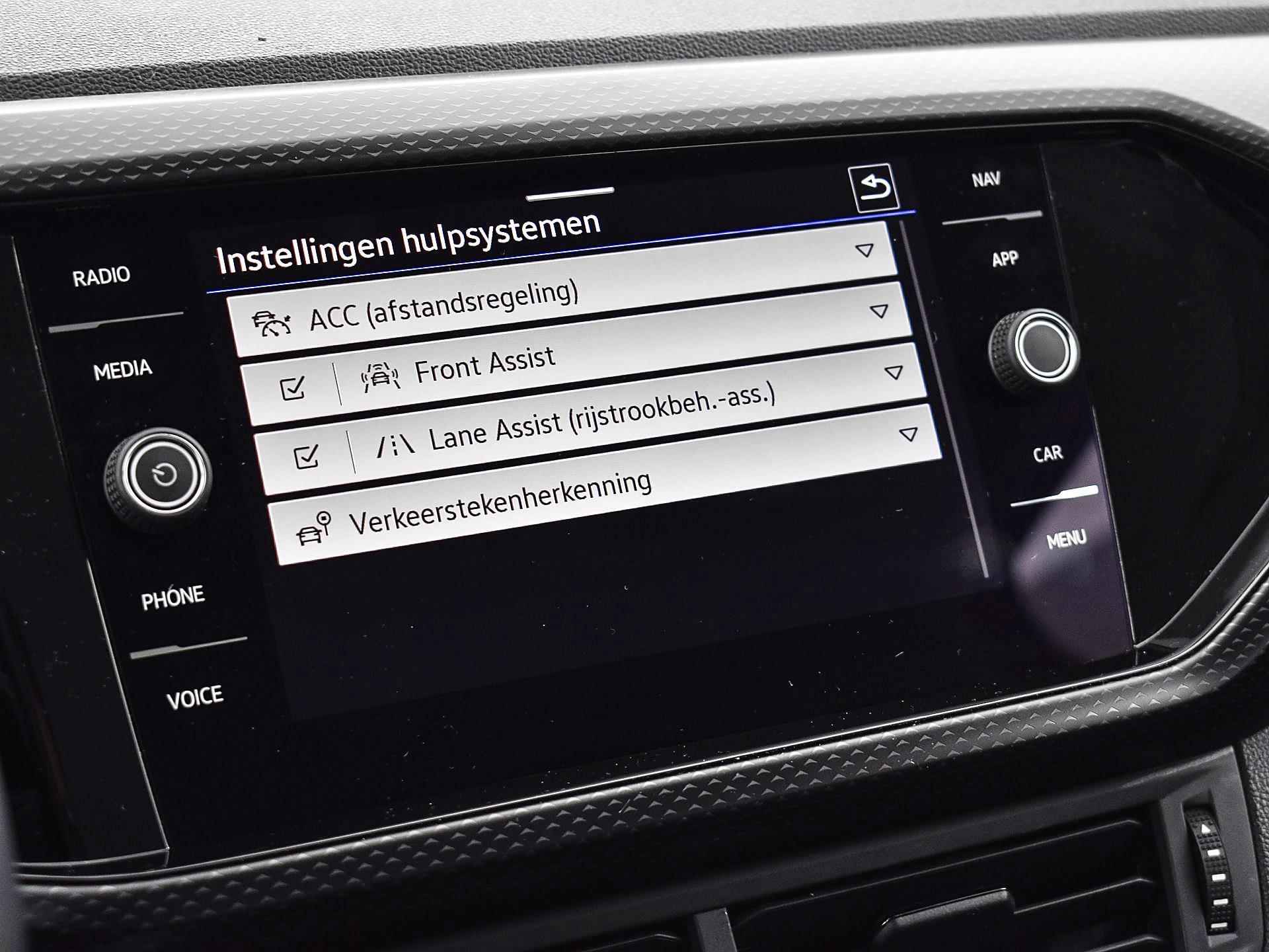 Volkswagen T-Cross 1.0 Tsi 110pk Life | ACC | DAB | Airco | Navi | App-Connect | P-Sensoren | Virtual Cockpit | 16'' Inch | Garantie t/m 14-04-2027 of 100.000km - 26/32