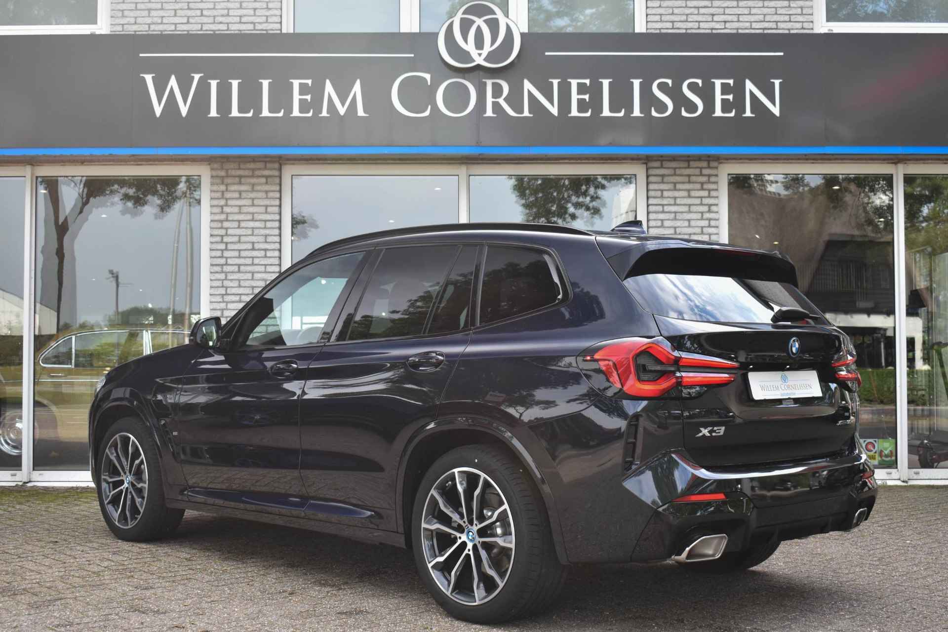 BMW X3 xDrive30e Aut Pano Trekhaak Camera Leder ACC - 4/37