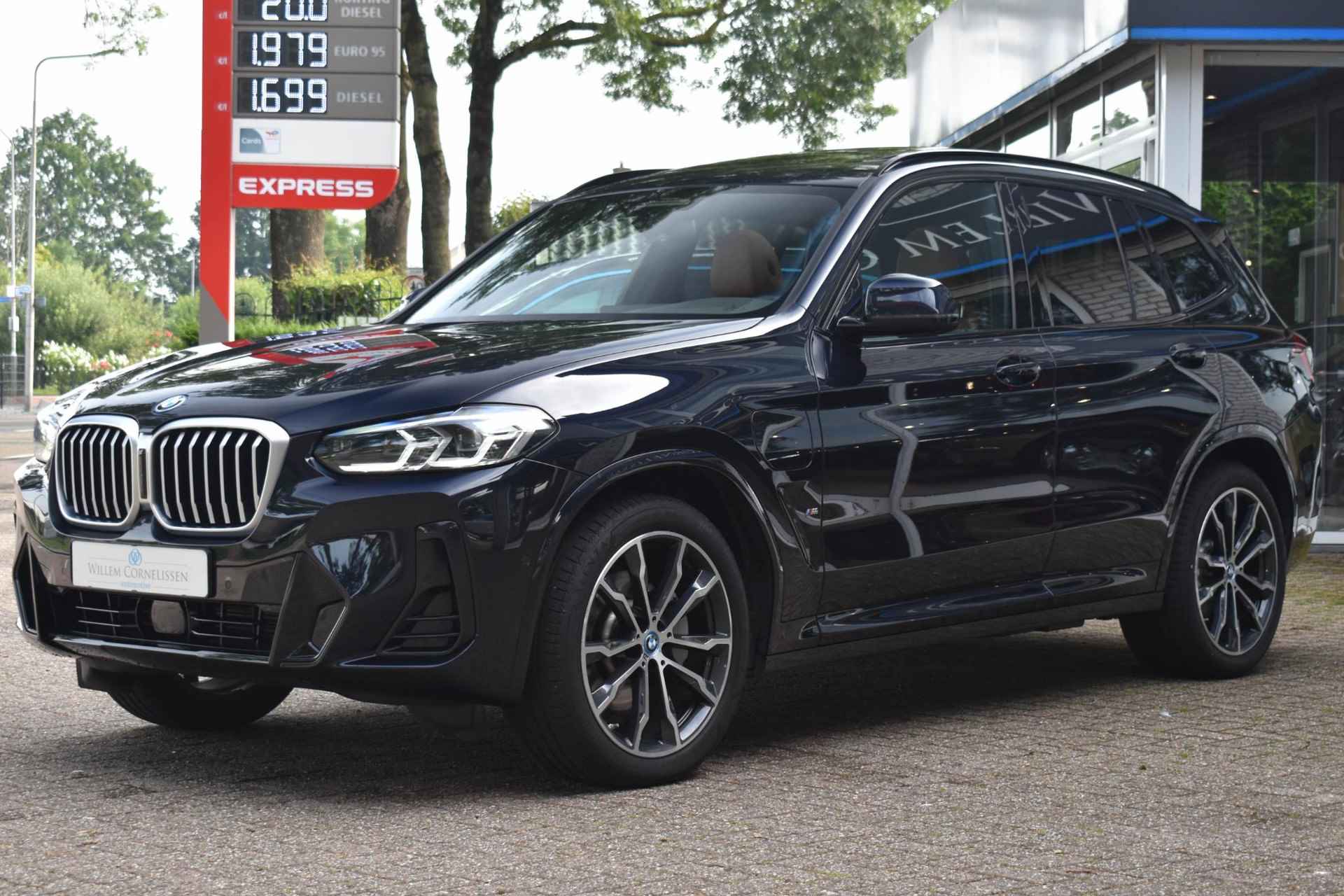 BMW X3 xDrive30e Aut Pano Trekhaak Camera Leder ACC - 16/37