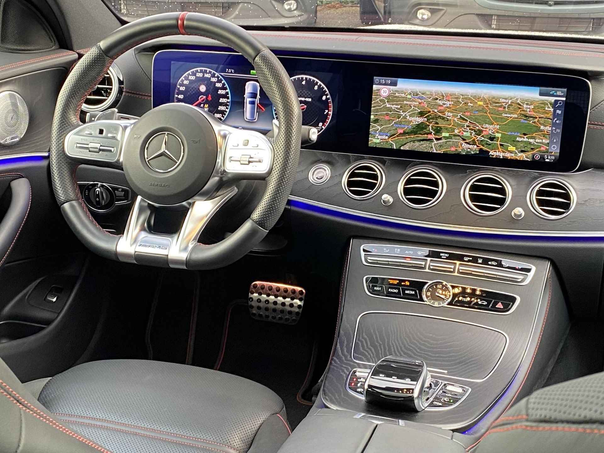 Mercedes-Benz E-klasse E 53 AMG Estate Automaat 4MATIC+ | MANUFAKTUR | Premium Pack II | AMG Nightpakket | Distronic+ | Air Body Control | Panoramadak | Burmester Audio | 360° Camera - 15/21