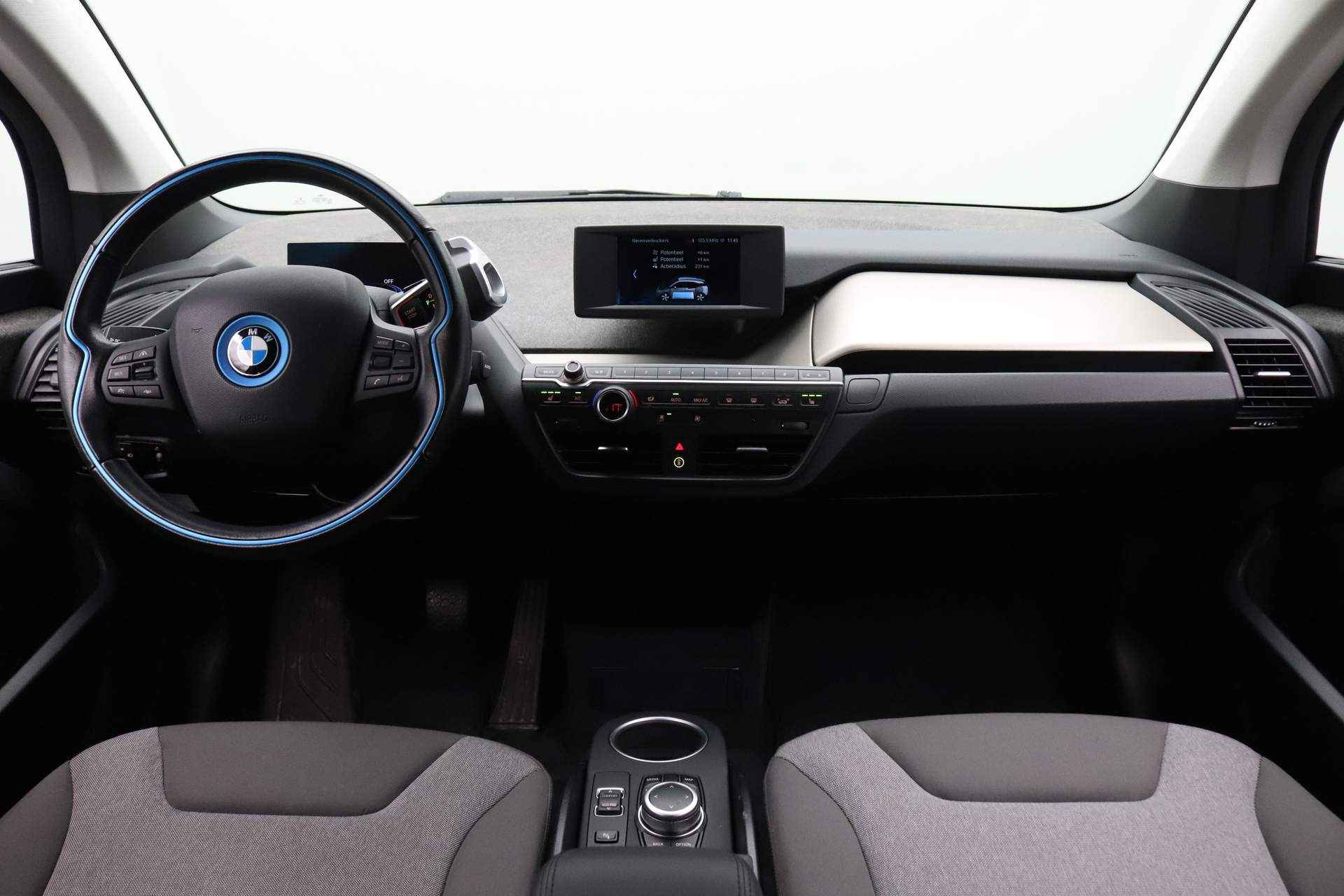 BMW i3 Basis 120Ah 42 kWh | AC Snelladen | Achteruitrijcamera | Cruise Control | PDC Voor/Achter | - 24/25