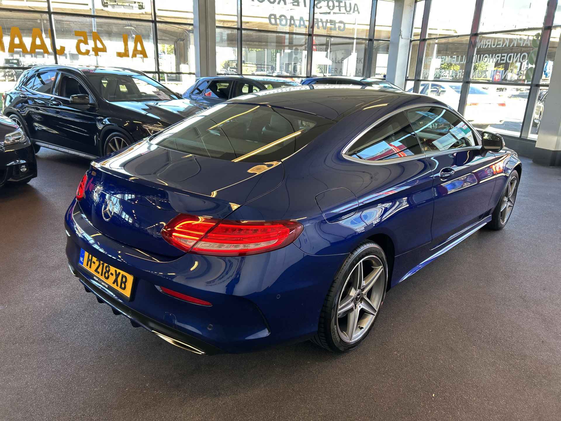 Mercedes-Benz C-Klasse Coupé 180 AMG Exclusive | Automaat | Lederen bekleding | Dealer onderhouden | Adaptief onderstel | Achteruitrijcamera | Cruise c - 8/33