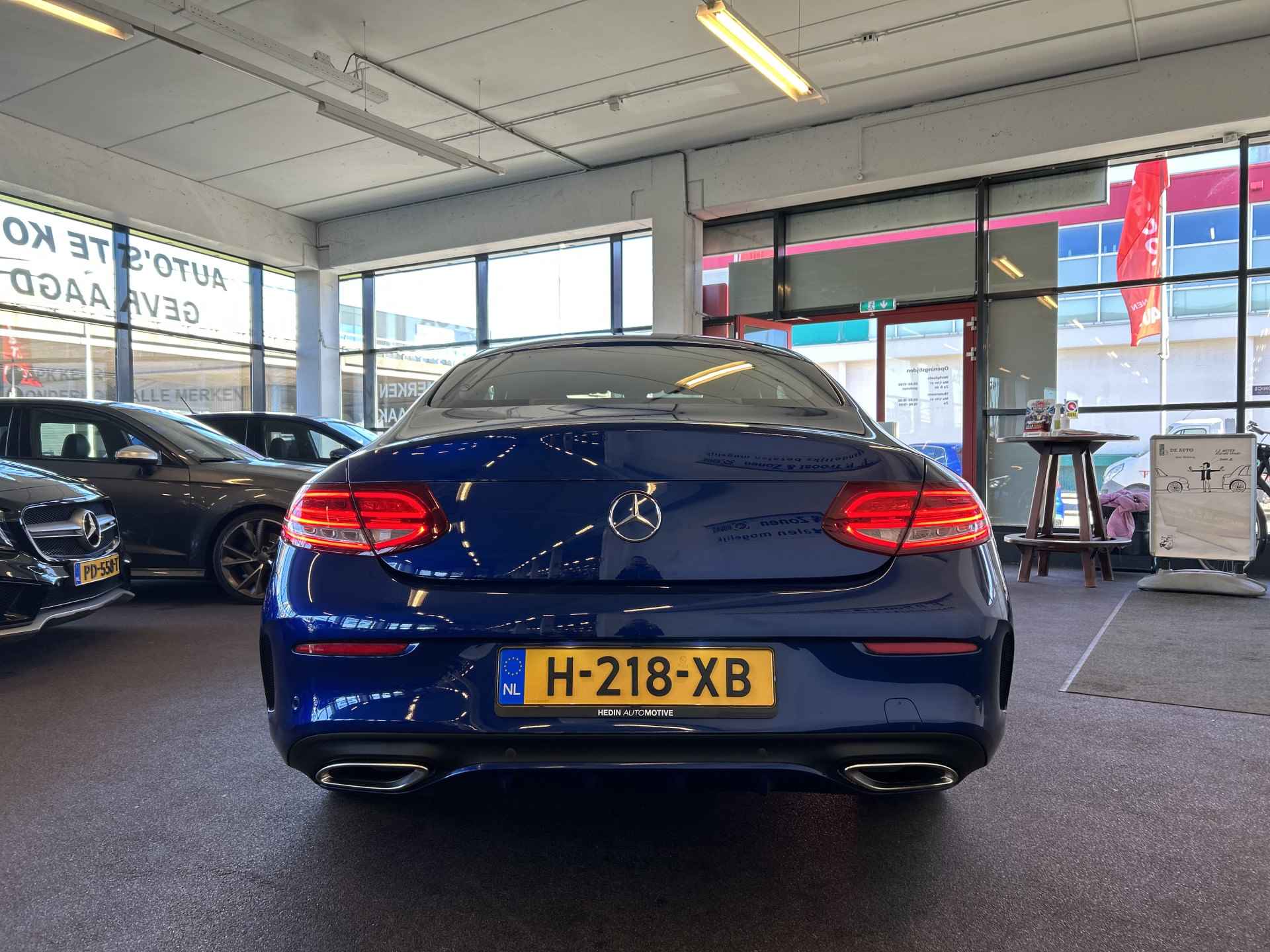 Mercedes-Benz C-Klasse Coupé 180 AMG Exclusive | Automaat | Lederen bekleding | Dealer onderhouden | Adaptief onderstel | Achteruitrijcamera | Cruise c - 29/33