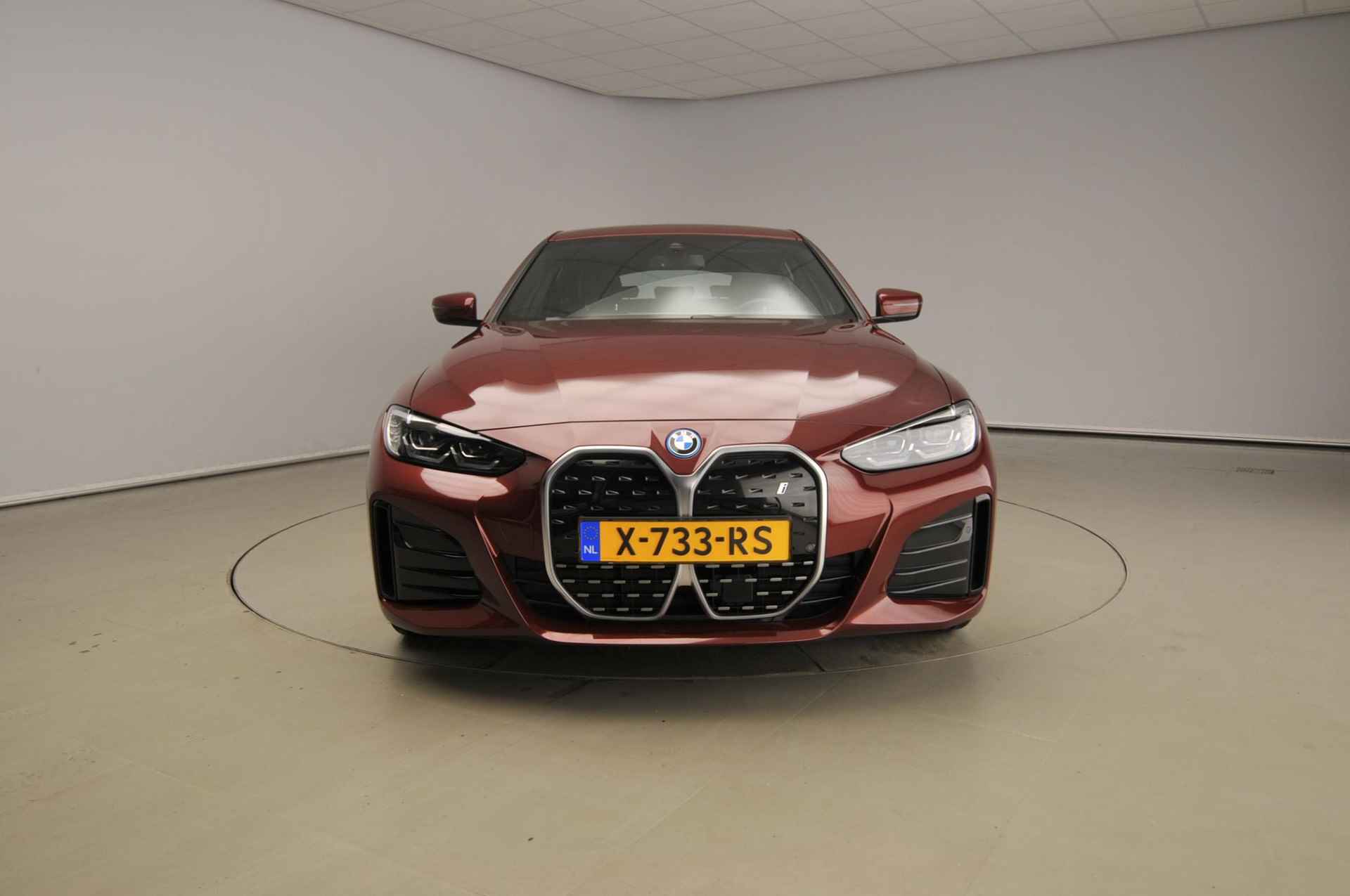 BMW i4 Gran Coupe eDrive40 | M-Sportpakket | LED | Navigatie | Sportstoelen | Stoelverwarming | Chrome line | DAB | Harman-kardon sound | Alu 18 inch - 6/47