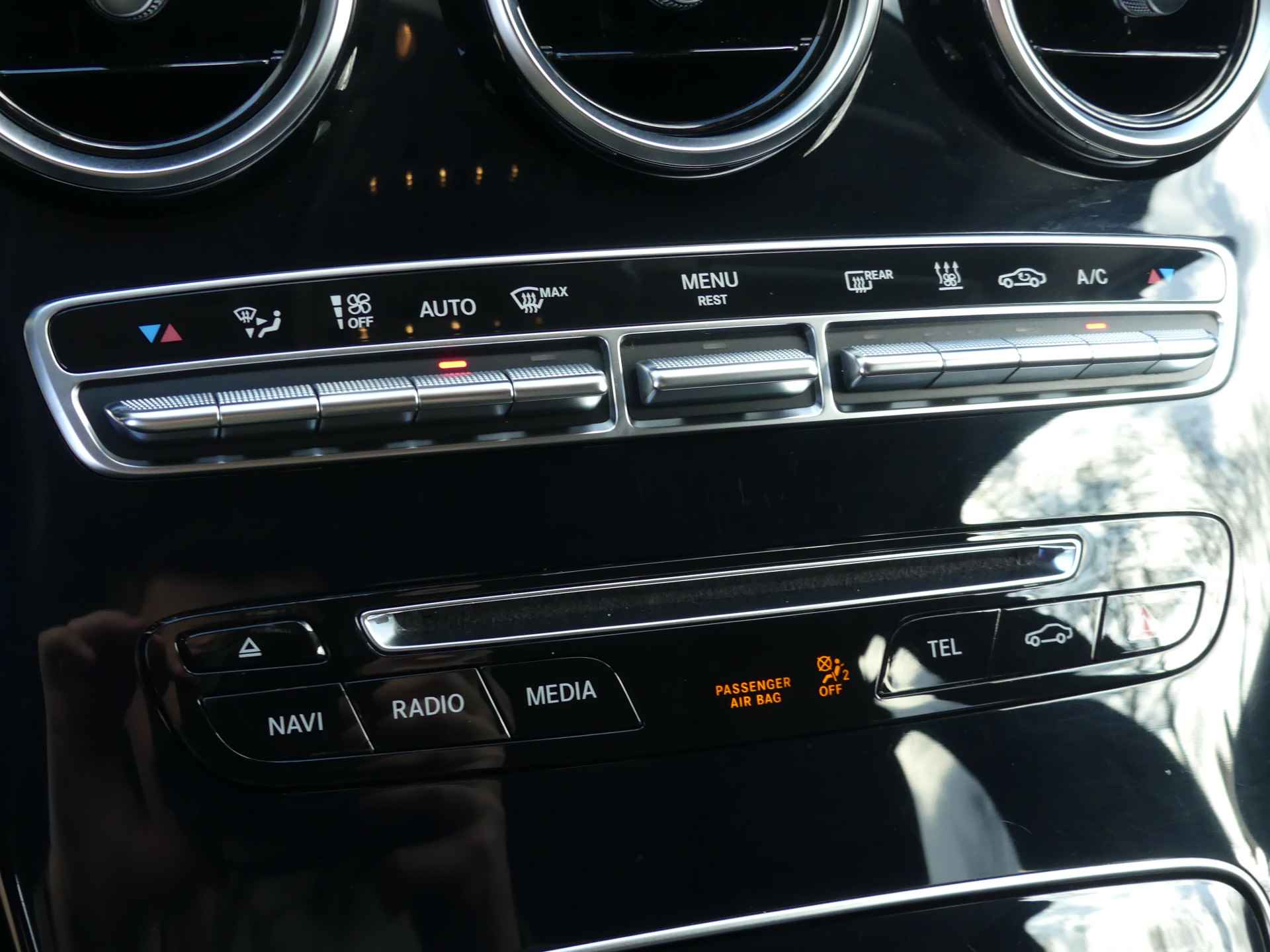 Mercedes-Benz C-Klasse C350E 279PK Avantgarde Automaat | NAVI | STOELVERWARMING | CAMERA | LED-KOPLAMPEN | - 15/36
