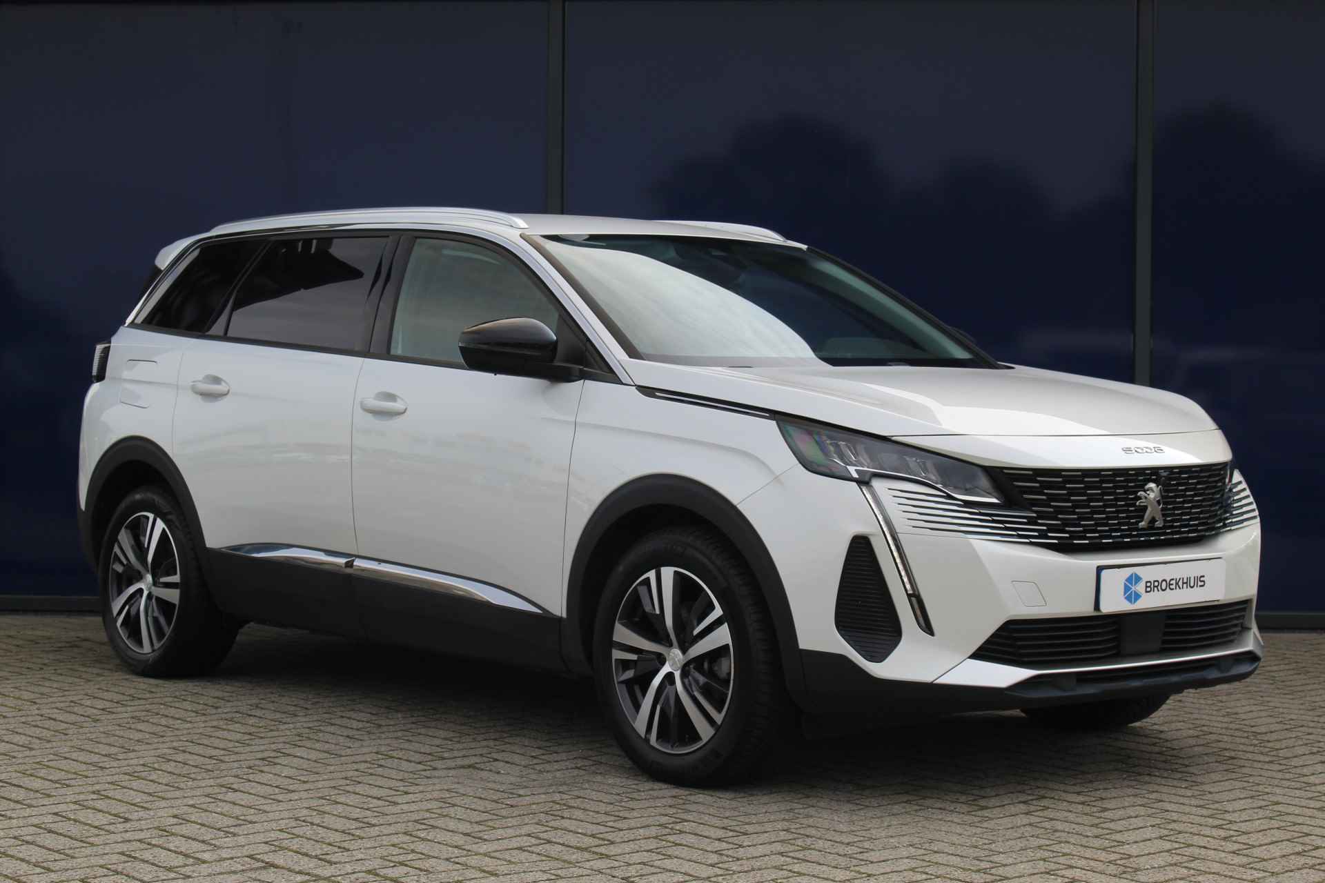 Peugeot 5008 1.2 130pk Allure | 360 Camera | Keyless | Carplay | Climate- & Cruise C. | LED | NAVI | 18" LMV | Digitale Cockpit | PDC V&A | D - 13/50