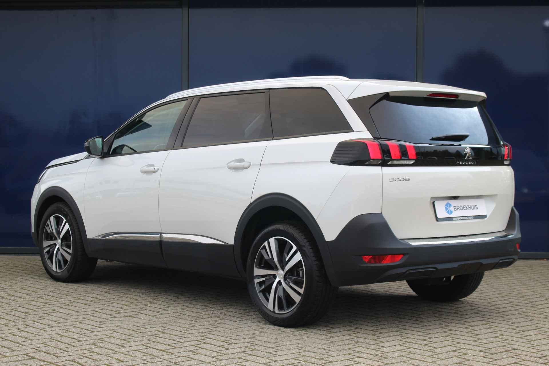 Peugeot 5008 1.2 130pk Allure | 360 Camera | Keyless | Carplay | Climate- & Cruise C. | LED | NAVI | 18" LMV | Digitale Cockpit | PDC V&A | D - 14/50