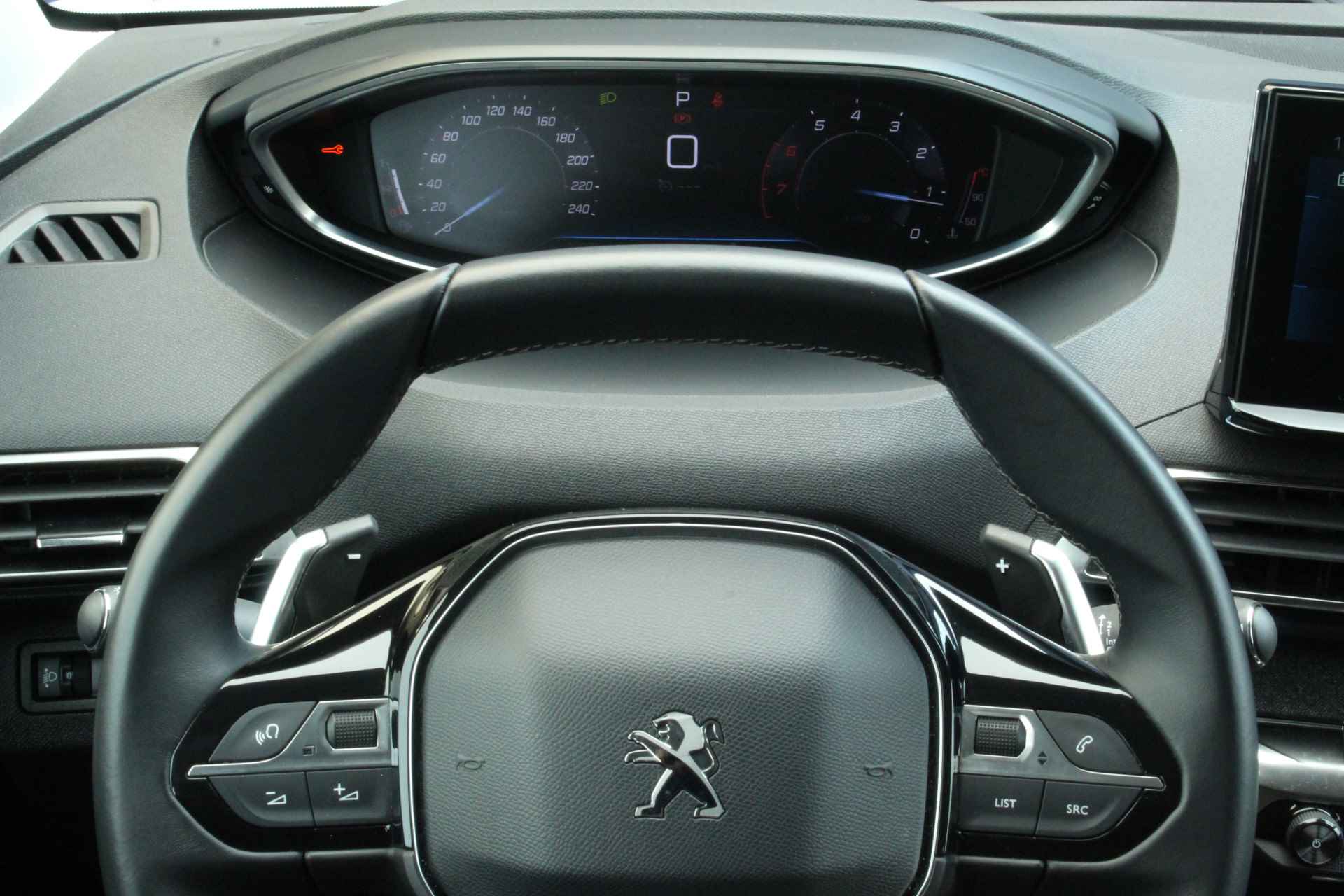 Peugeot 5008 1.2 130pk Allure | 360 Camera | Keyless | Carplay | Climate- & Cruise C. | LED | NAVI | 18" LMV | Digitale Cockpit | PDC V&A | D - 18/50