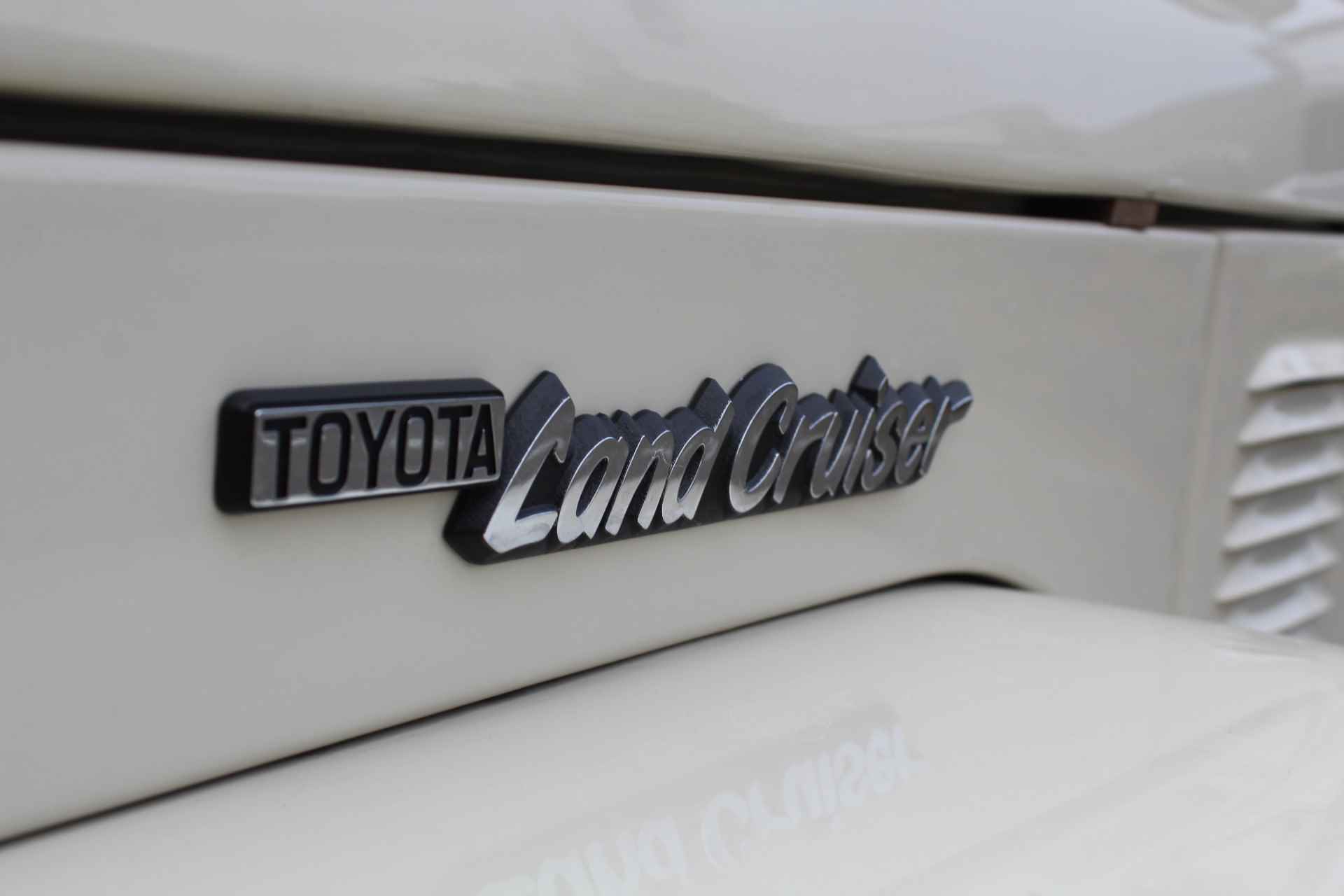 Toyota Land Cruiser 4.2 - 15/27