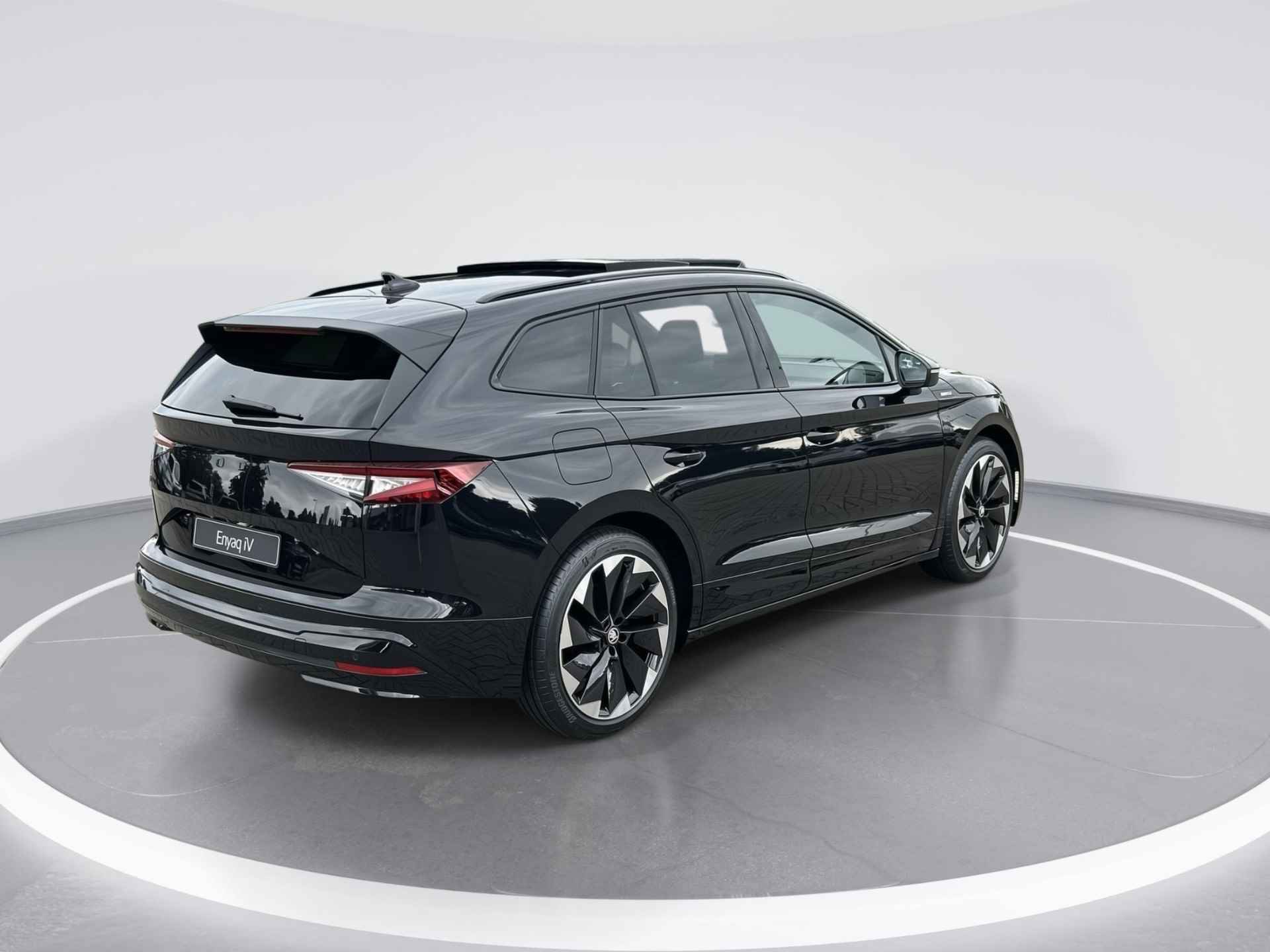 Škoda Enyaq iv Sportline Elektromotor 132 kW / 179 pk SUV Elektri sche aandrijving | Panorama schuif/kanteldak | Business upgrade pakket | 21'' lichtmetalen velgen | Incl. inruilvoordeel - 3/8