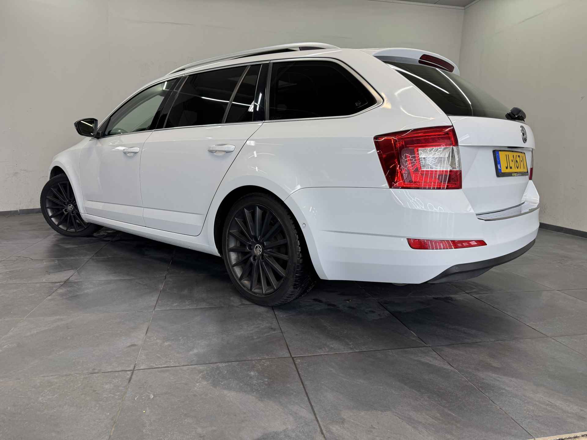 ŠKODA Octavia Combi 1.4 TSI Greentech Style Businessline✅Panoramadak✅Sportstoelen✅Stoelverwarming✅Leder Bekleding✅Apple Carplay✅DSG✅ - 67/82