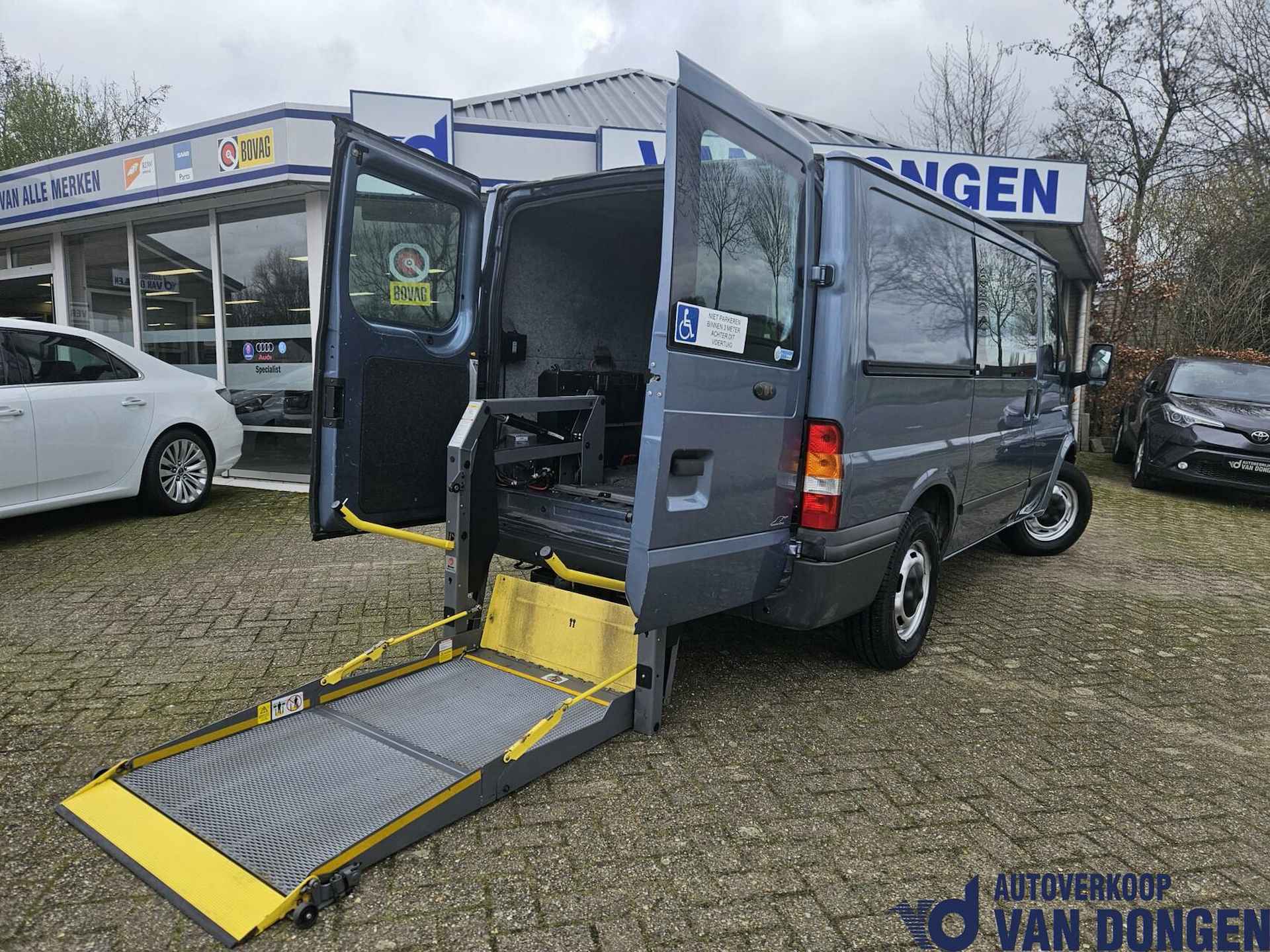 Ford Transit 300S 2.4TDdi | RolstoelBus / Aangepast zelf rijder - 1/31