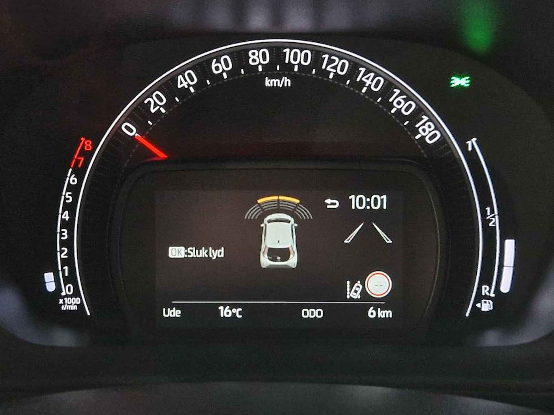 Toyota Aygo X 1.0 VVT-i MT Pulse Bi-Tone/NIEUW/NAVIGATIE/PARK.SENS/STOELVERWARMING - 6/15