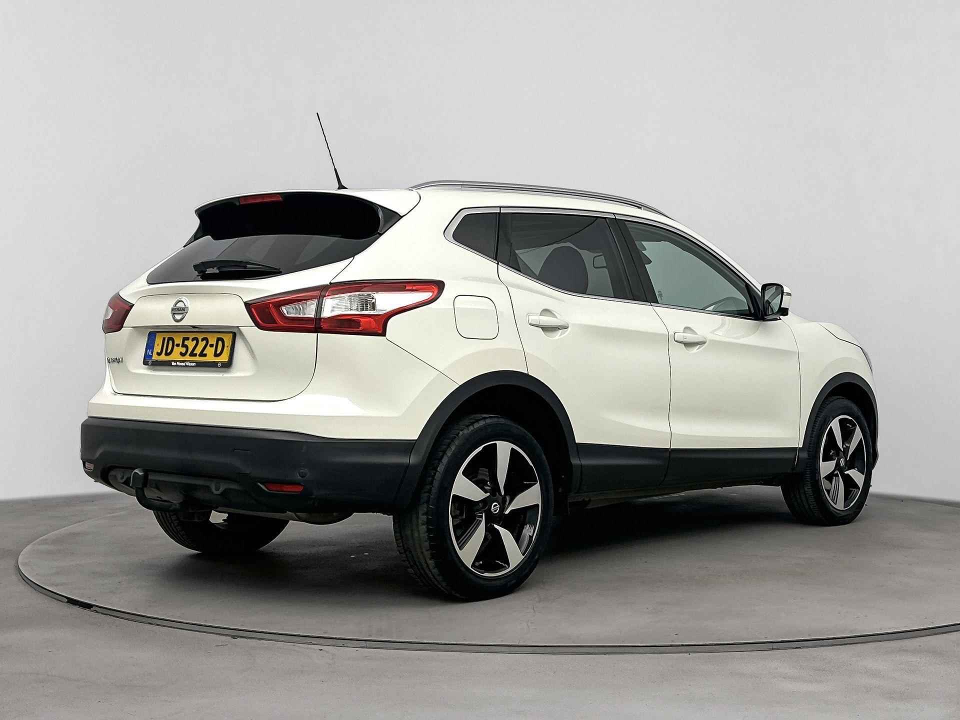 Nissan Qashqai 1.2 Connect Edition 115pk | Automaat | Trekhaak | Navigatie | Panorama-Dak | 360 Graden Camera - 5/26