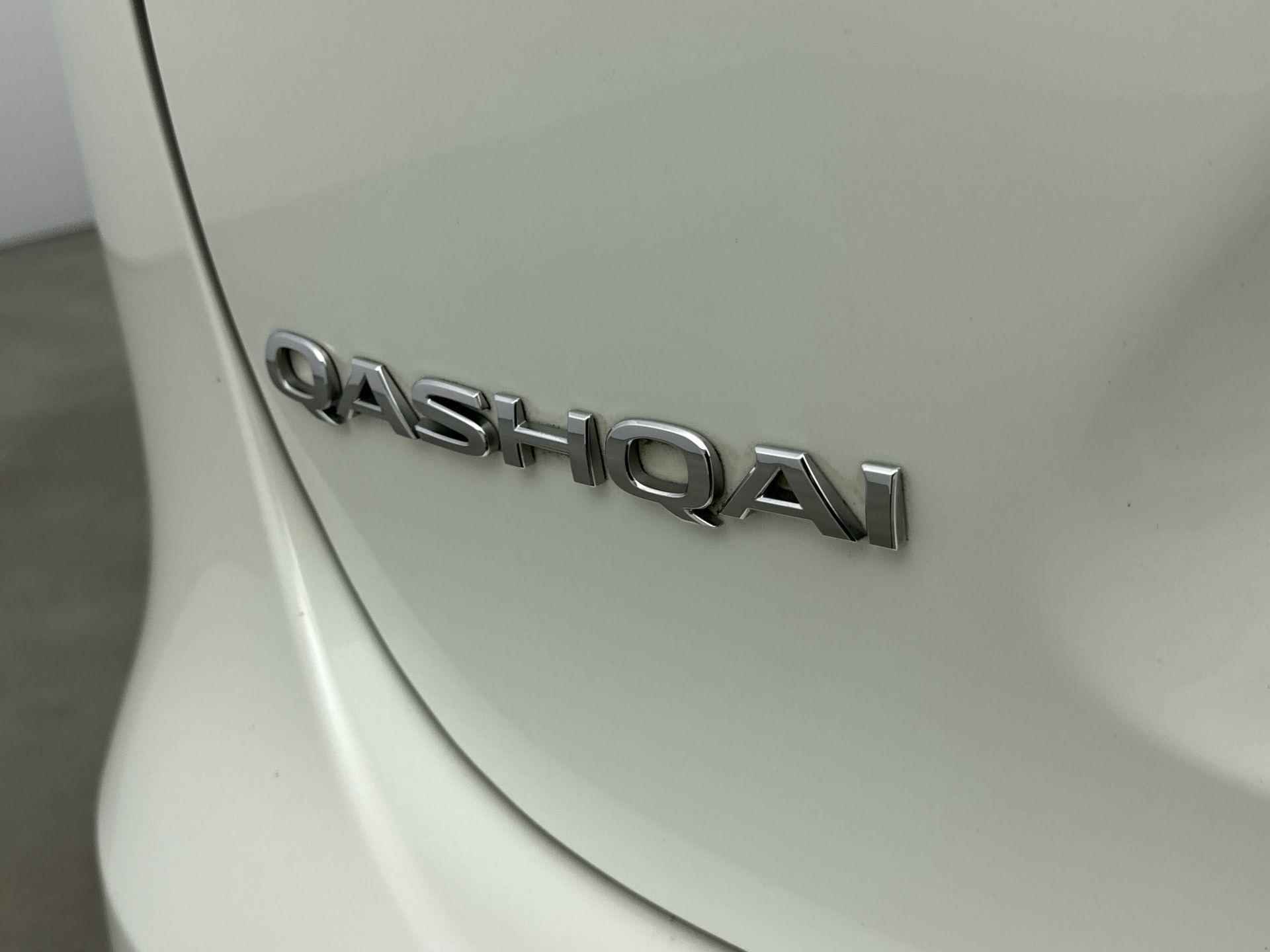 Nissan Qashqai 1.2 Connect Edition 115pk | Automaat | Trekhaak | Navigatie | Panorama-Dak | 360 Graden Camera - 26/26