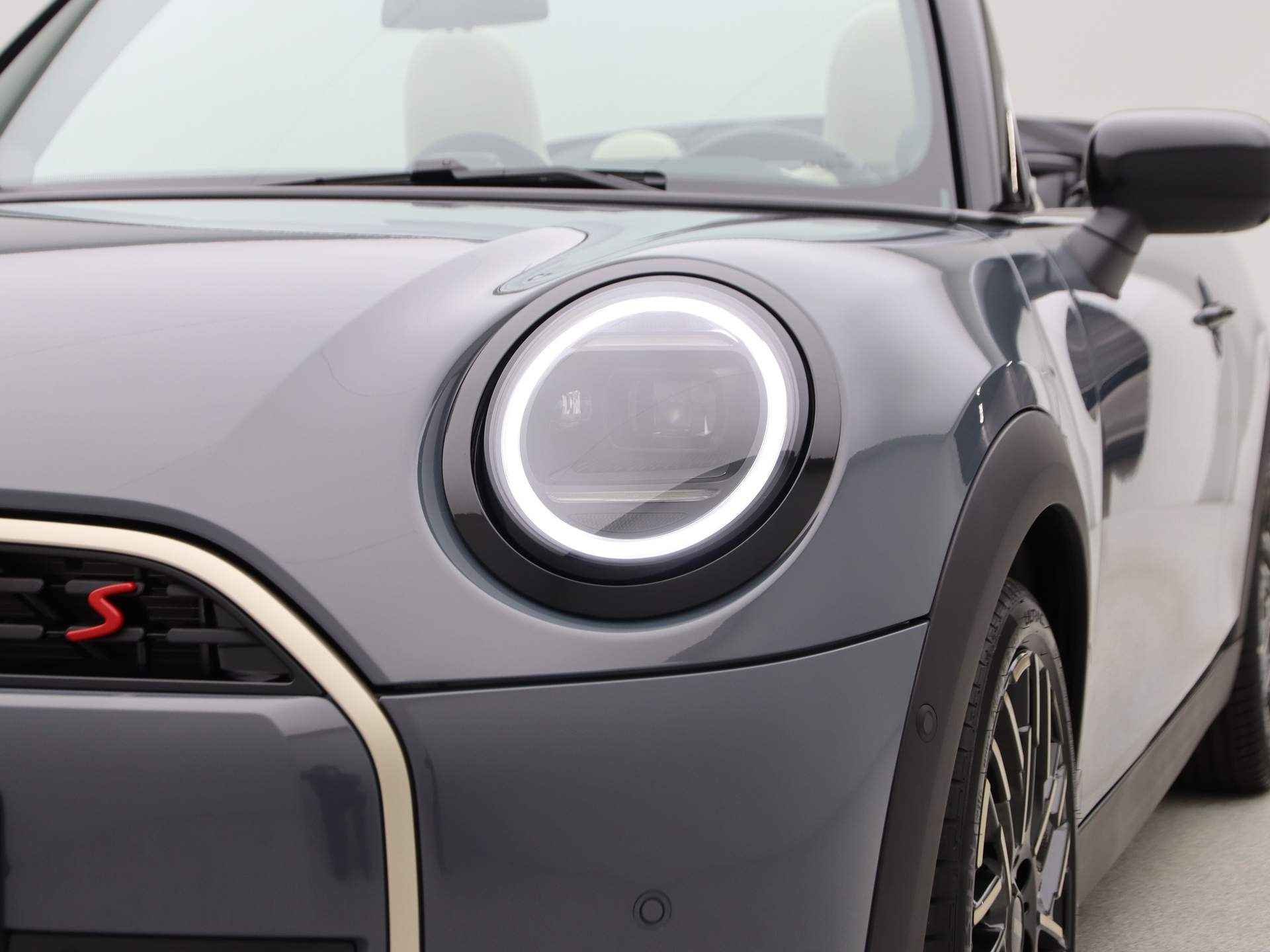 MINI Cooper Cabrio S Favoured Pakket XL - 28/32