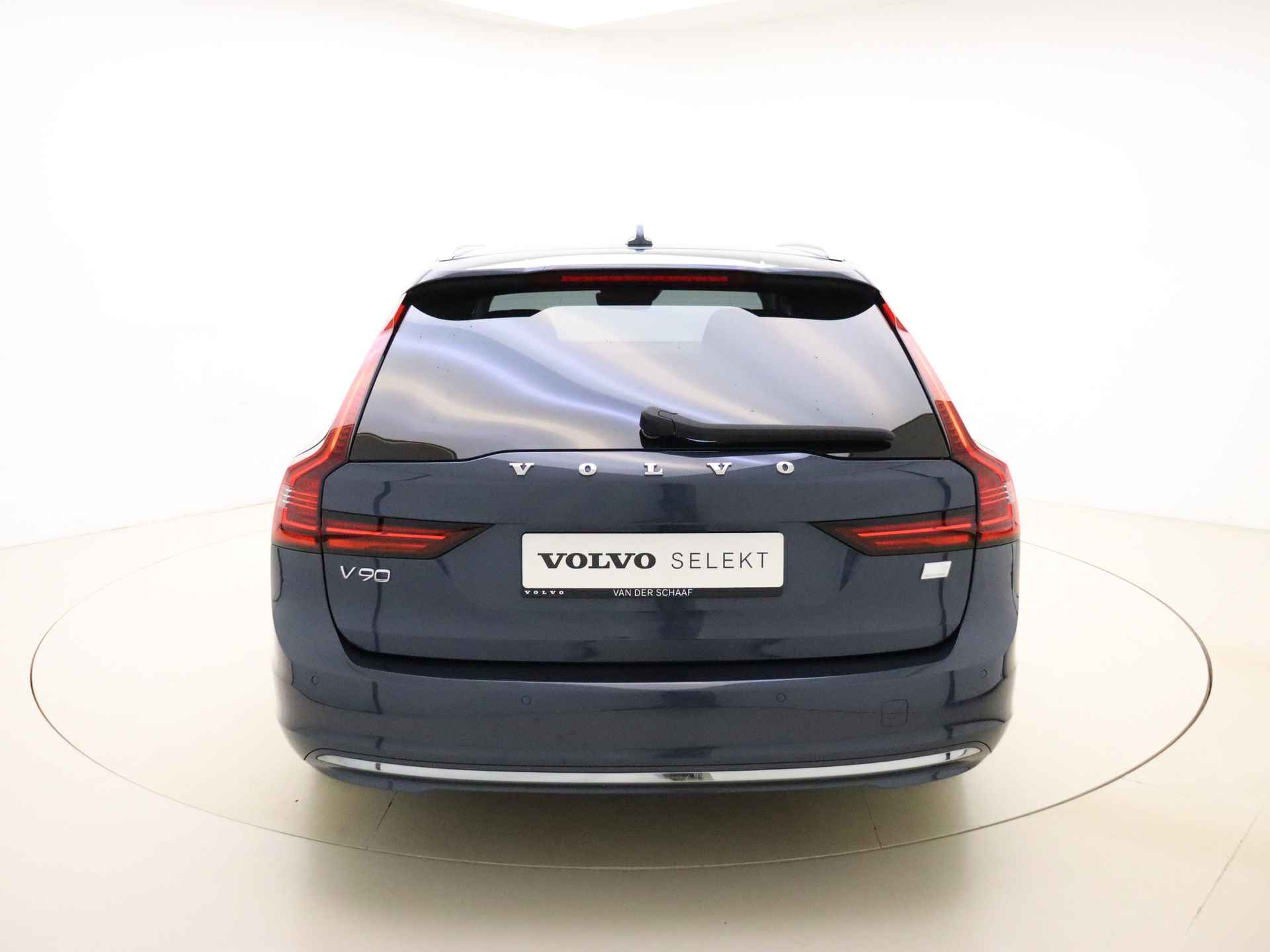 Volvo V90 T6 340pk AWD Inscription / H&K Audio / Elektr. Stoelen / Dubbel glas / Sportstuur / FULL-LED / Adapt. Cruise / BLIS / DAB / Lederen Dashboard / Trekhaak / - 12/36