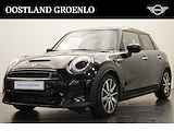 MINI Hatchback Cooper S Classic Automaat / Premium Go Pakket / Sportstoelen / Achteruitrijcamera / Comfort Access / LED / Stoelverwarming