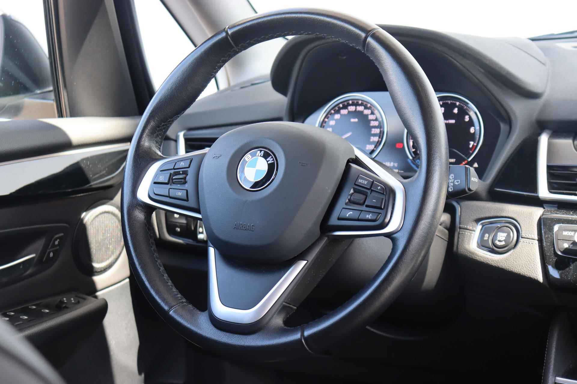 BMW 2 Serie Gran Tourer 216i 7p. | High Executive Sportline / trekhaak / Head Up Display / Extra Getint Glas / 17 '' - 13/30