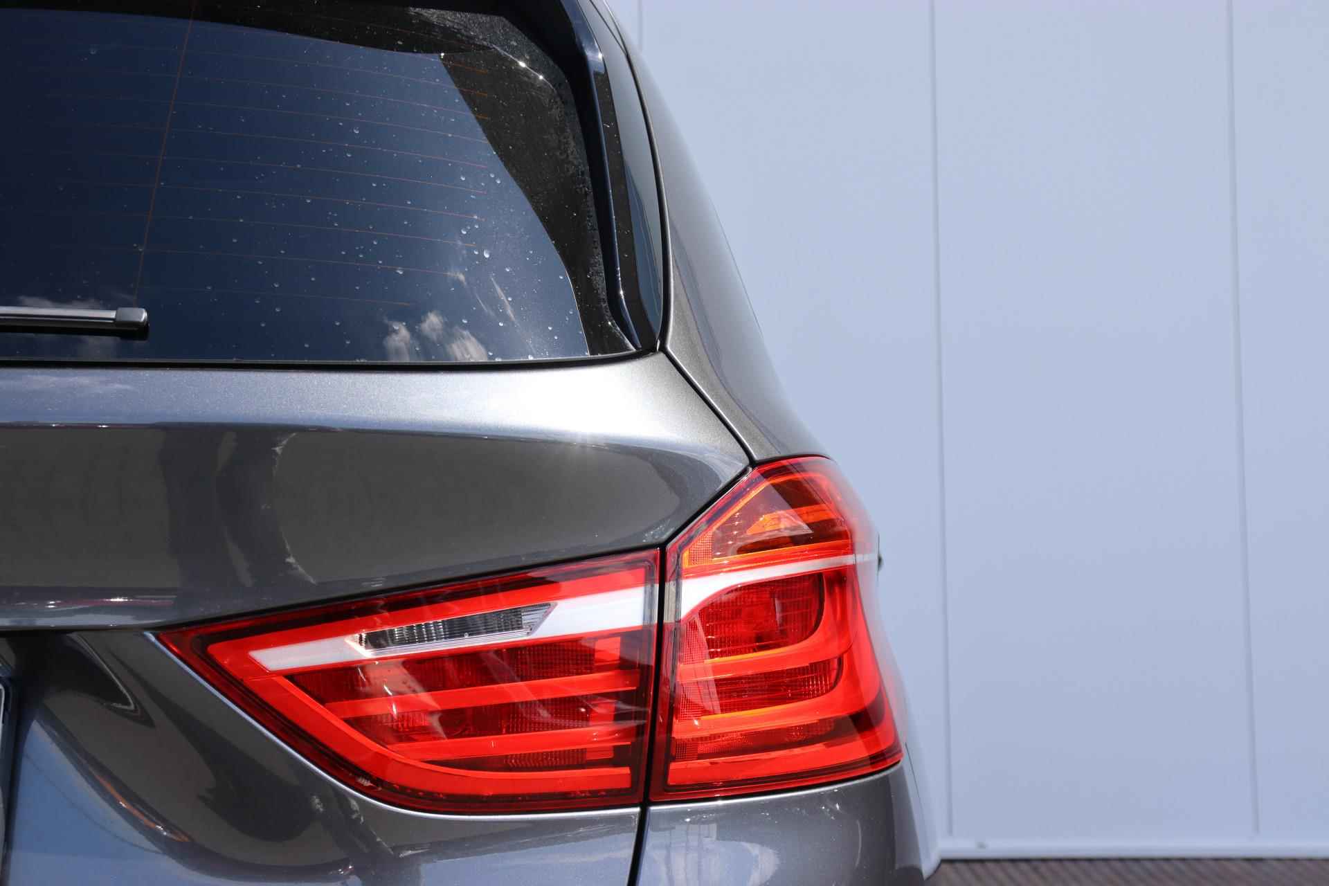 BMW 2 Serie Gran Tourer 216i 7p. | High Executive Sportline / trekhaak / Head Up Display / Extra Getint Glas / 17 '' - 29/30