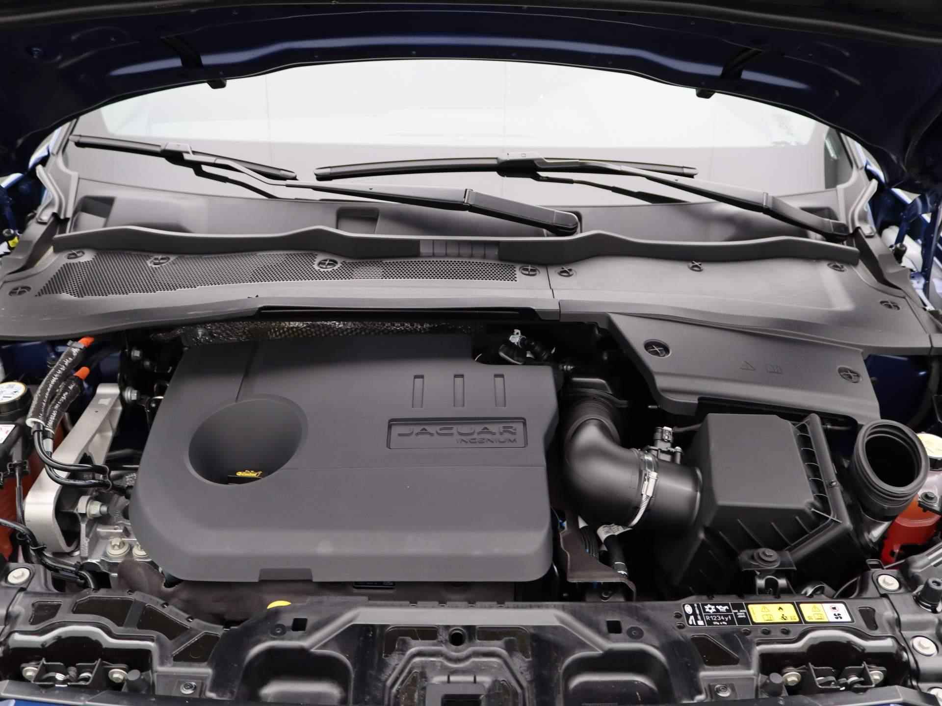 Jaguar E-PACE P300e AWD R-Dynamic Black Hybride | Cold Climate Pack | Keyless | Draadloze lader | - 39/52